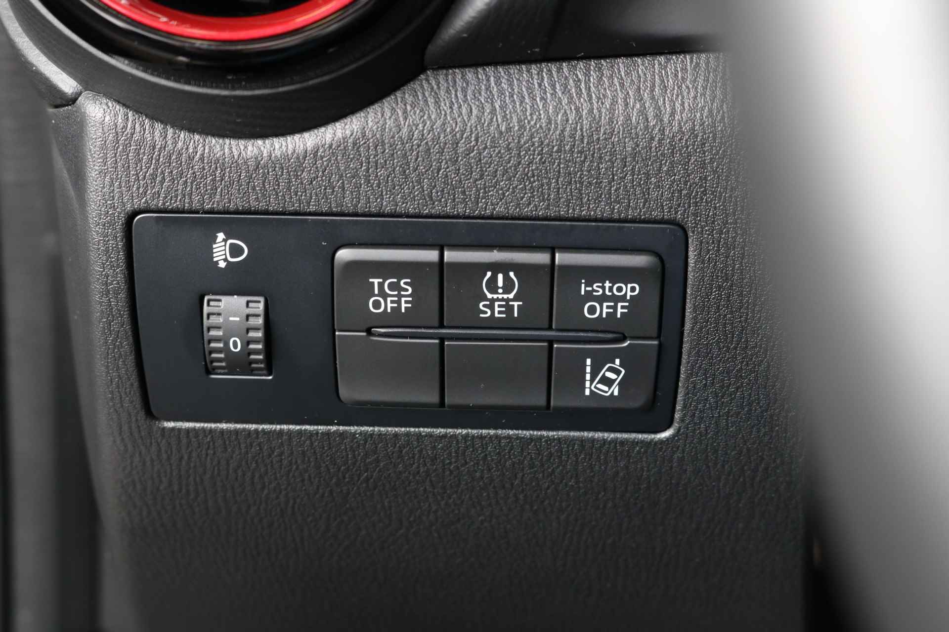 Mazda CX-3 2.0 SkyActiv-G 120PK SkyLease+ | Navi | Clima | Cruise | Stoelverwarming | Parkeersensoren | Trekhaak | DAB+ | 16" Lichtmetaal | Metallic | - 20/43
