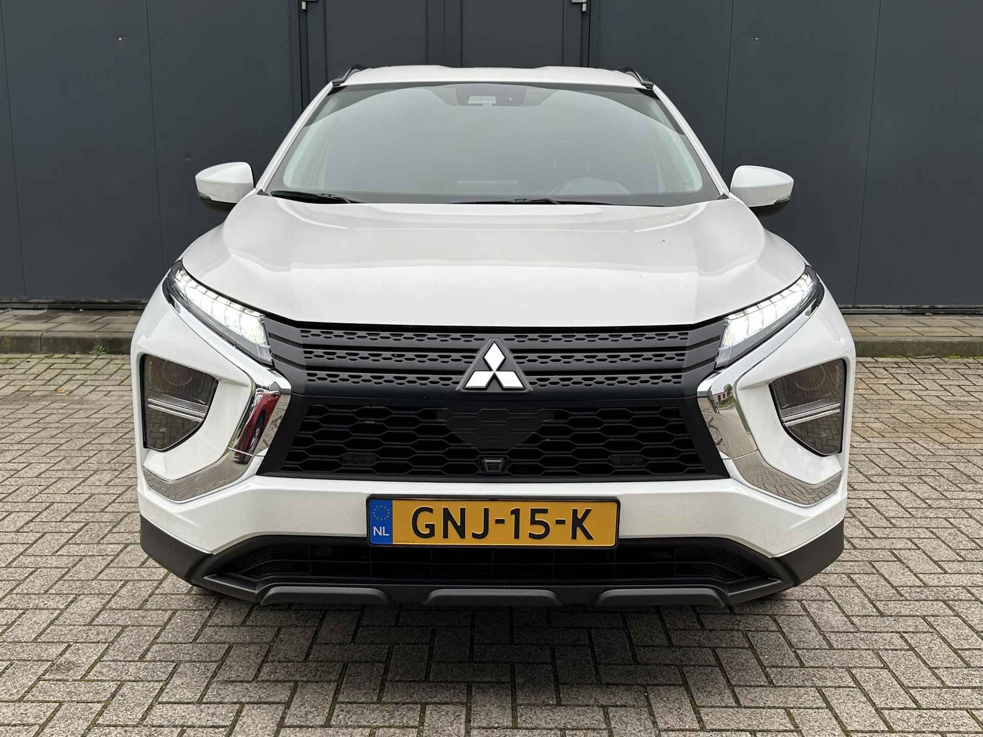 Mitsubishi Eclipse Cross 2.4 PHEV Intense / Automaat / Plug-In / 1500KG Trekgewicht / Camera / Cruise Control / Bluetooth / All-Season banden / Fabrieks-Garantie tot 24-11-2026 en 100.000KM - 22/34