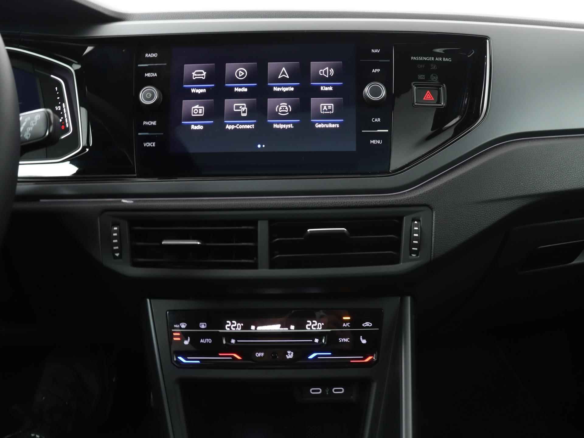 Volkswagen Taigo 1.0 TSI R-Line 110PK automaat | R-line in/ex | Navigatie | Digitale Cockpit | Led verlichting | 18 inch velgen | Keyless | Parkeersensoren | Adaptive Cruise Control - 16/31