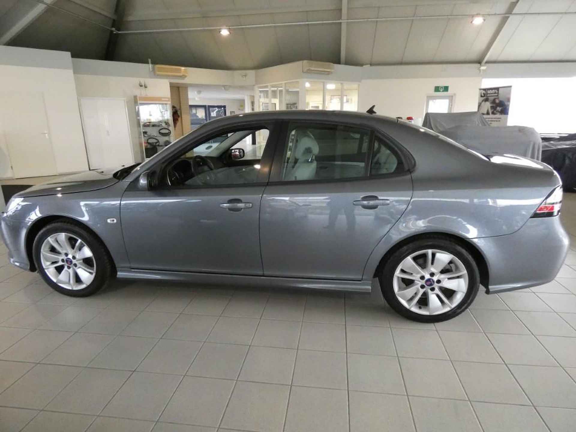 Saab 9-3 Sport Sedan 1.8t Vector Automaat 1 JAAR BOVAG GARANTIE - 2/14