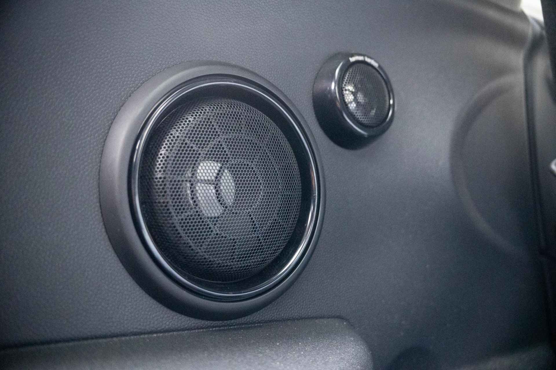 MINI 3-deurs Cooper Aut. Pepper + Harman-Kardon - 46/46