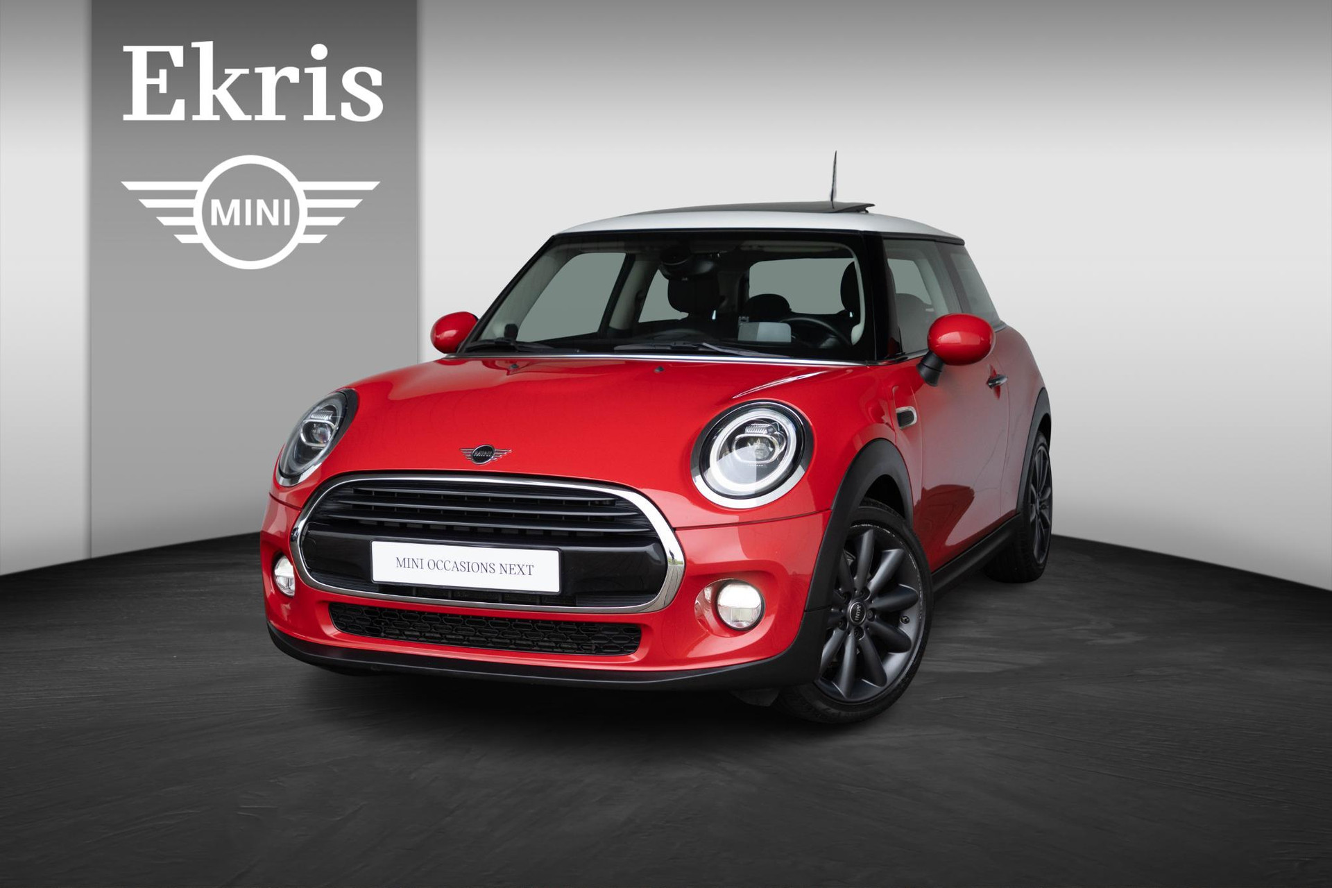 MINI 3-deurs Cooper Aut. Pepper + Harman-Kardon