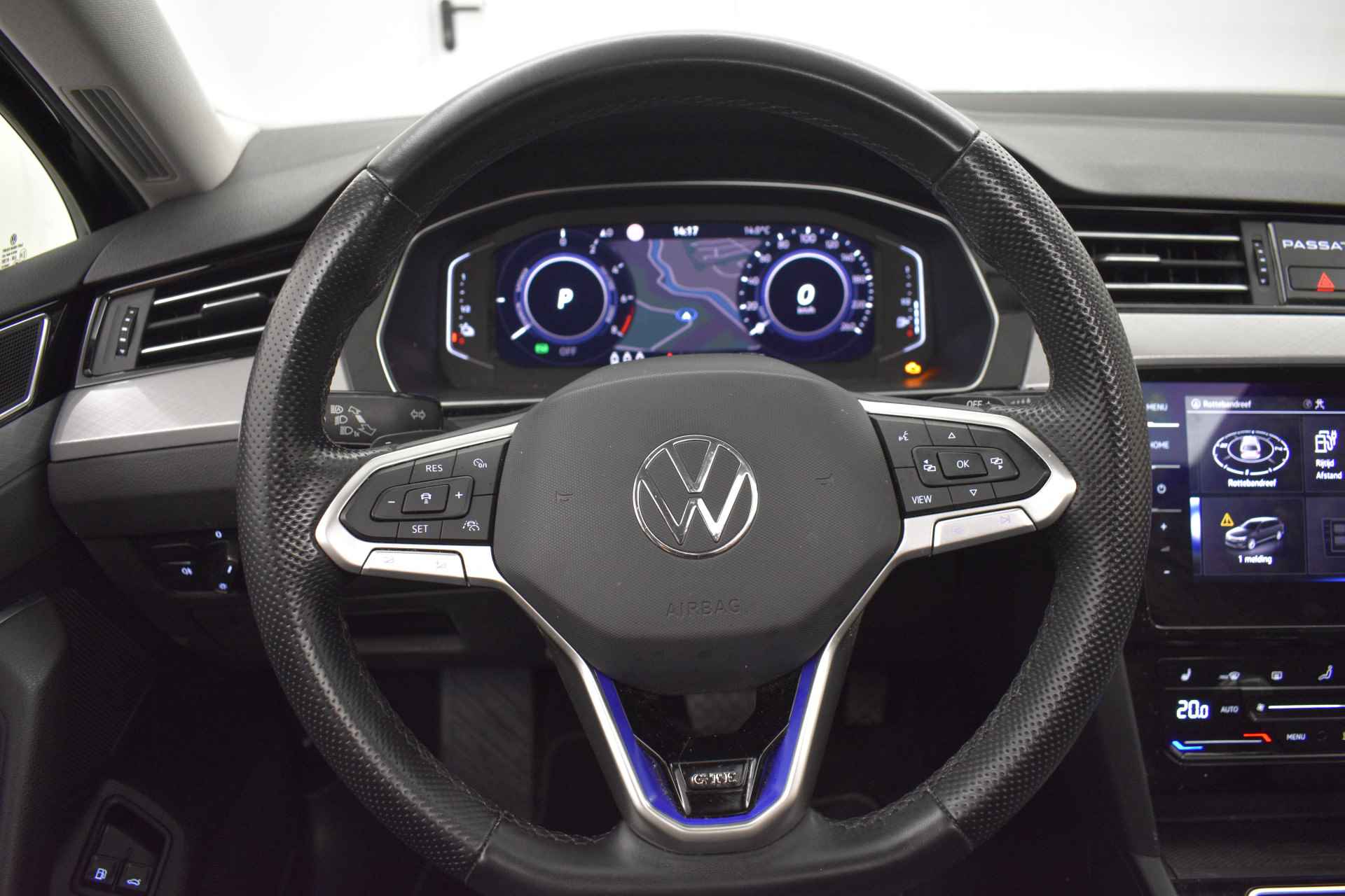Volkswagen Passat GTE EL Trekh+aKlep Virtual Disc Pro Navi Panodak Camera 18" - 23/46