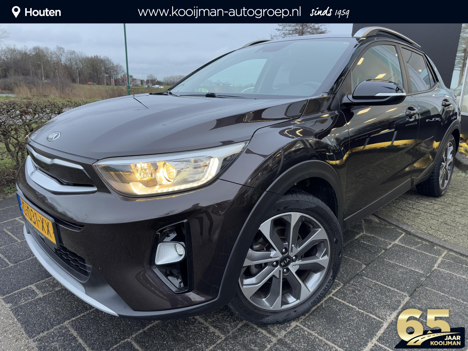 Kia Stonic 1.0 T-GDi DynamicPlusLine | Trekhaak | Unieke Kleur | Lichtmetalen Velgen | Navigatie | Apple Carplay/ Android Auto | Enz...