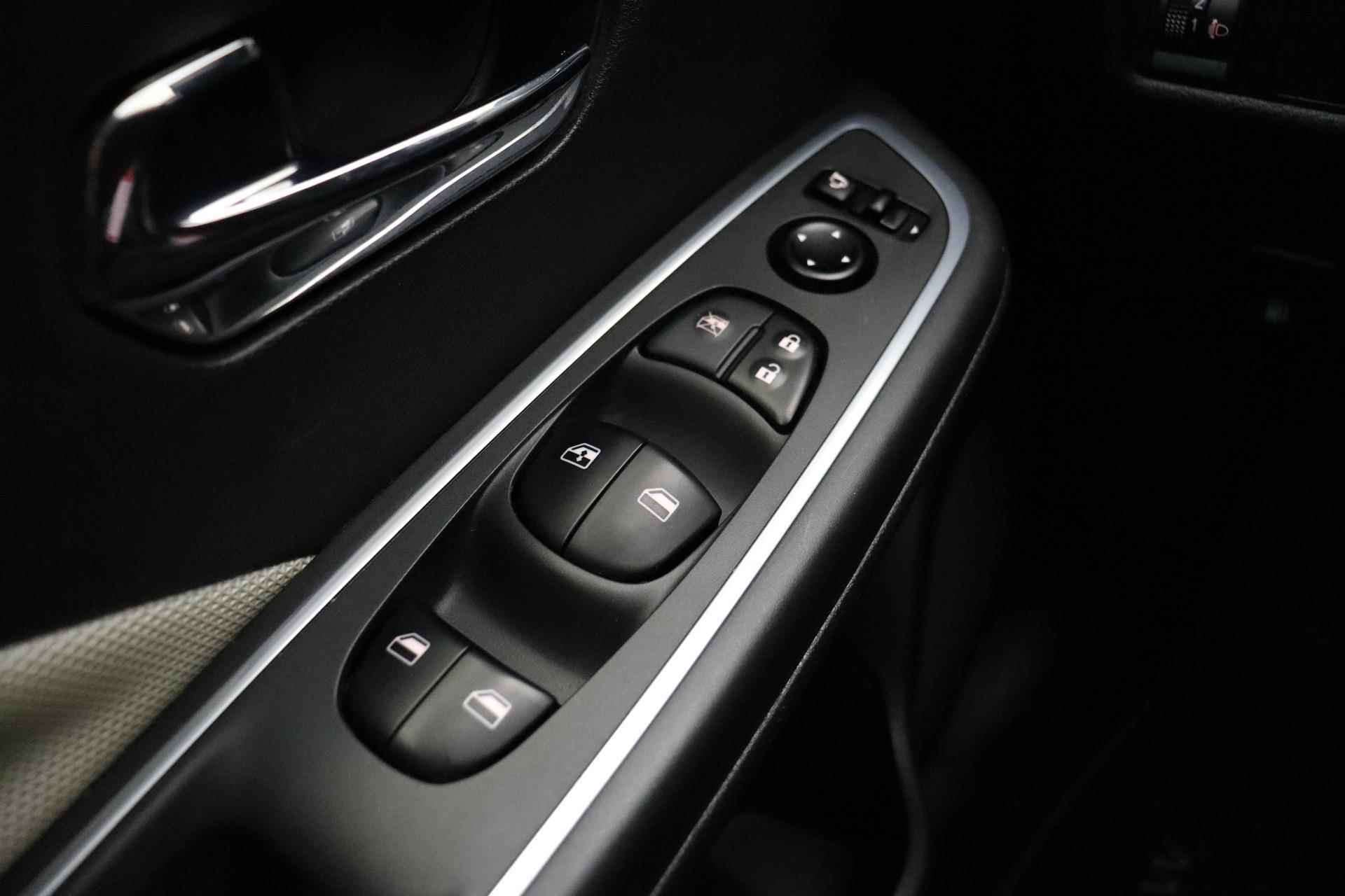 Nissan Micra 1.0 IG-T N-Connecta | Navigatie | Camera | Parkeersensoren | Lichtmetalen velgen | Bluetooth | Cruise control | Getint glas - 18/31