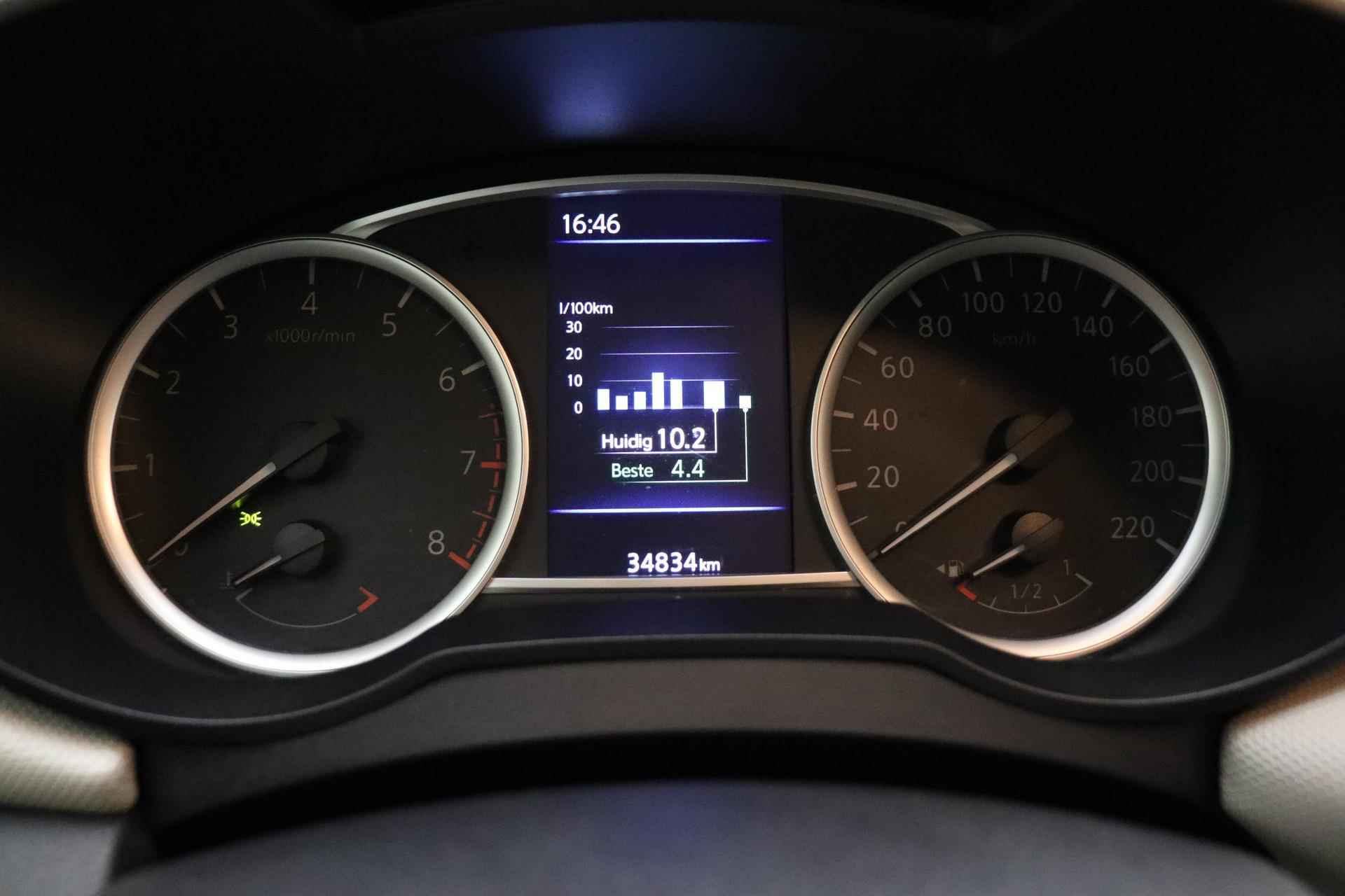 Nissan Micra 1.0 IG-T N-Connecta | Navigatie | Camera | Parkeersensoren | Lichtmetalen velgen | Bluetooth | Cruise control | Getint glas - 25/31
