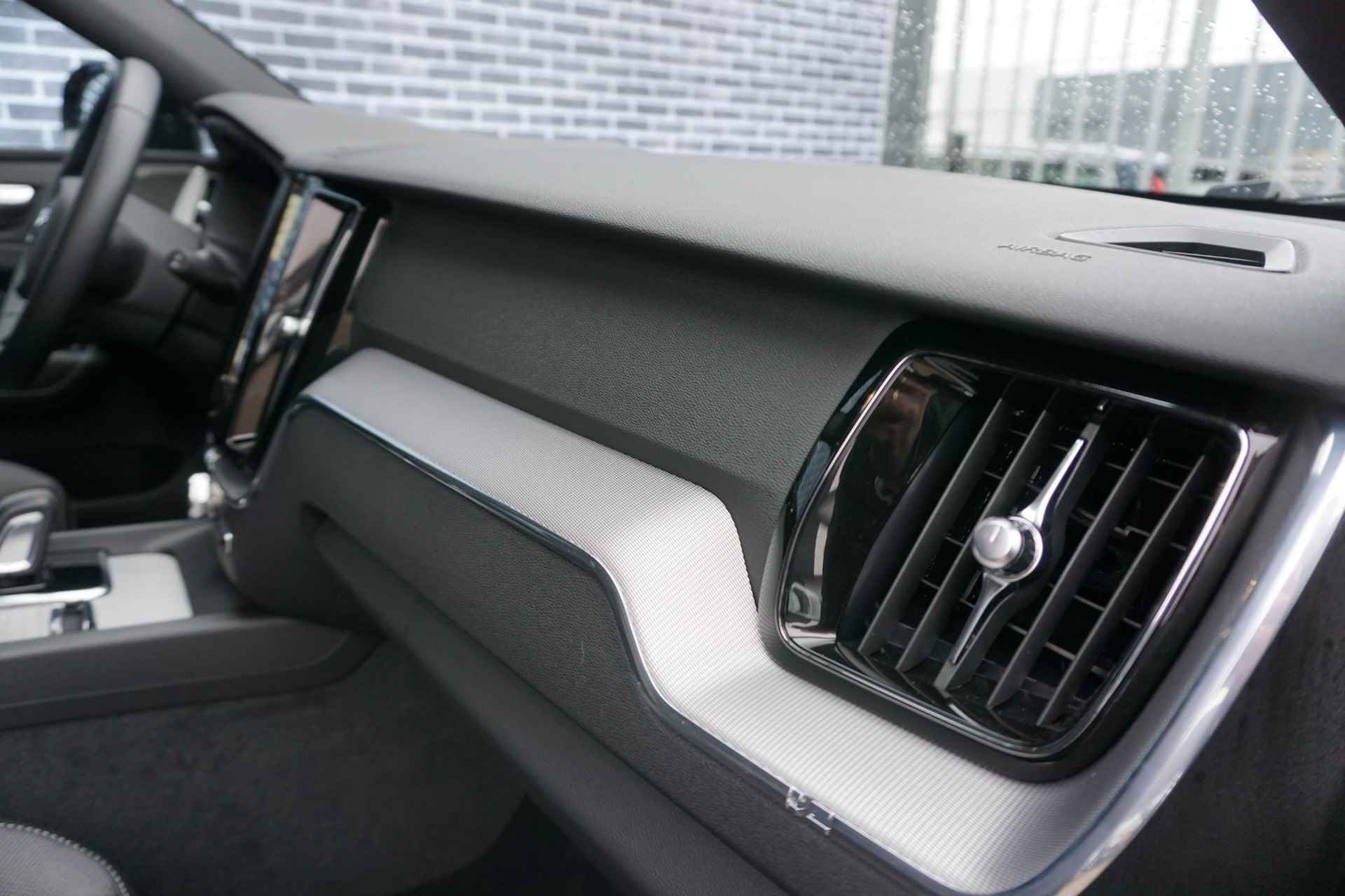 Volvo XC60 2.0 B4 D R-Design | Google | Stuur + Stoelverwarming | Keyless entry | Volvo on Call | LED | Harman/Kardon | - 26/31