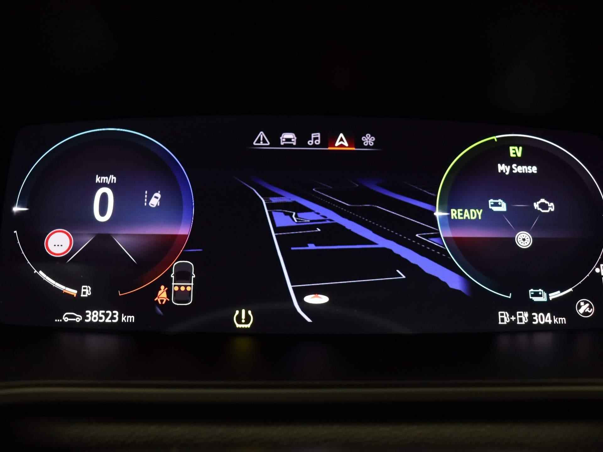 Renault Mégane Estate E-Tech Plug-In Hybrid 160pk R.S. Line | Stoelverwarming | Adaptieve Cruise Control | Achteruitrijcamera | Bose | - 30/56