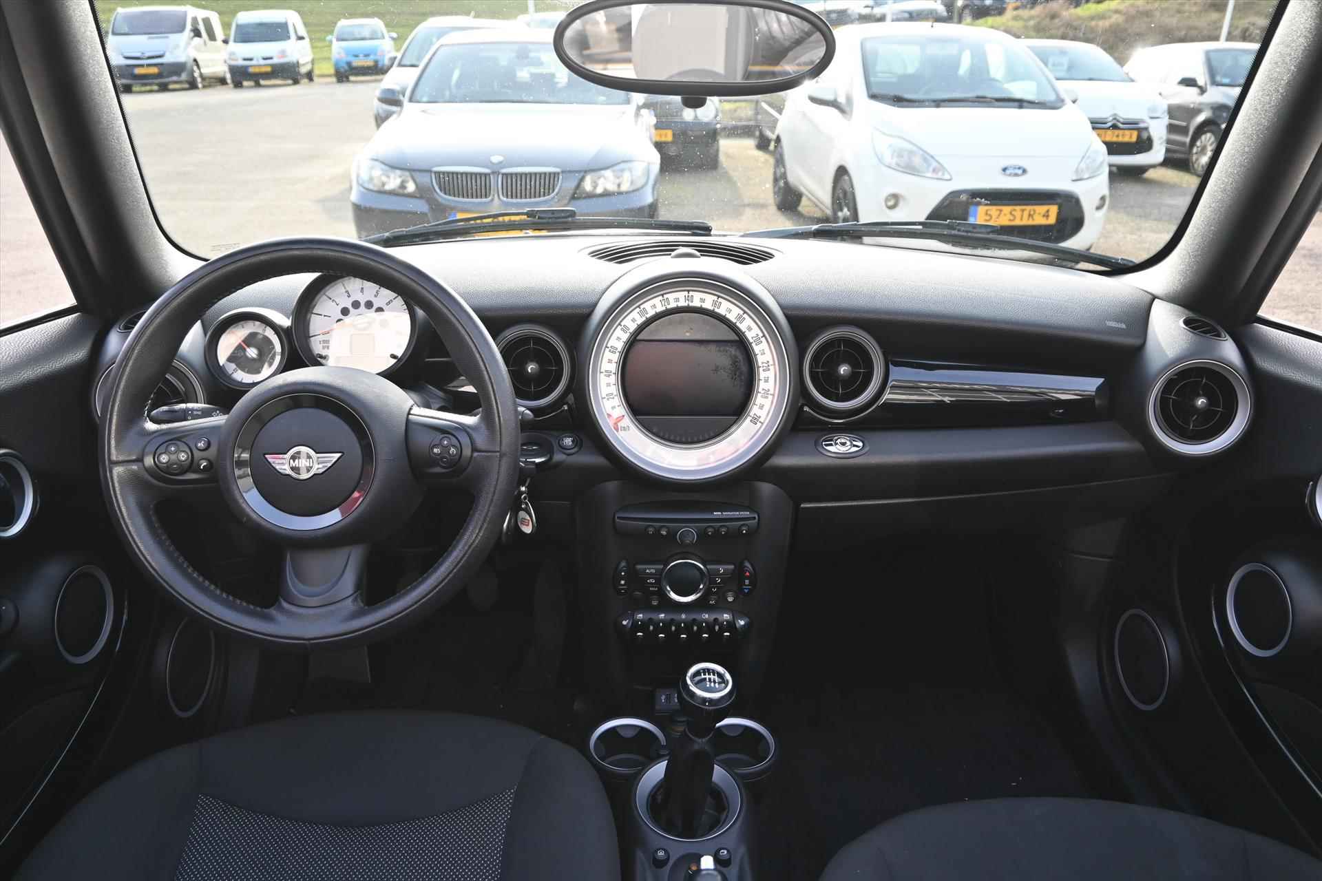 Mini Mini One Cabrio 1.6 98pk | Soft-top | Stoelverwarming | Cruise | Climate - 16/39