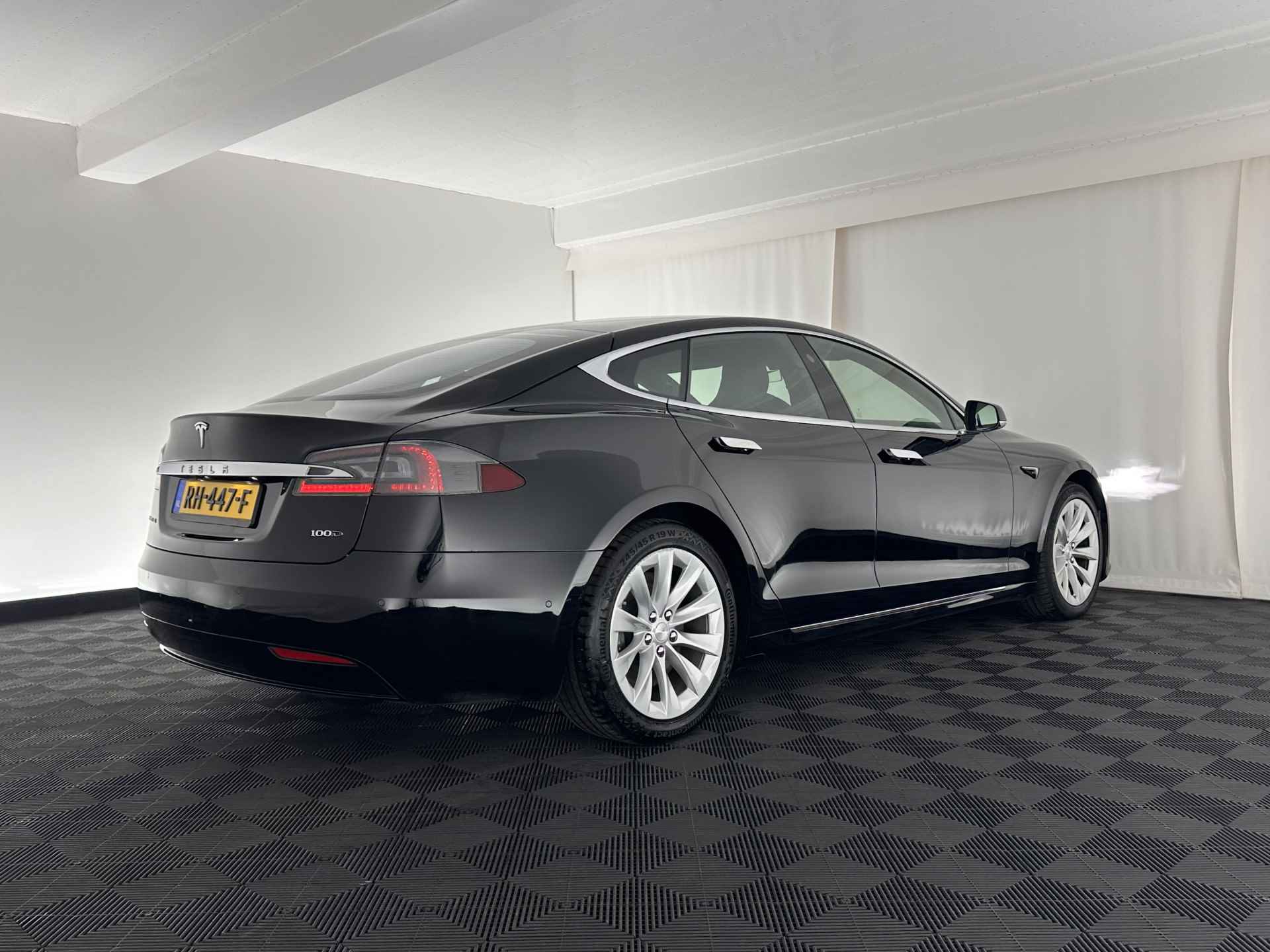 Tesla Model S 100D AWD [ 3-Fase ] *PANO | FULL-LEATHER | AUTO-PILOT | ADAPT.CRUISE |  FULL-LED | DIGI-COCKPIT | NAVI-FULLMAP | AIR-SUSPENSION | KEYLESS | SURROUND-VIEW |  MEMORY-PACK | SPORT-SEATS | DIGI-COCKPIT | CARPLAY | 1 - 6/43