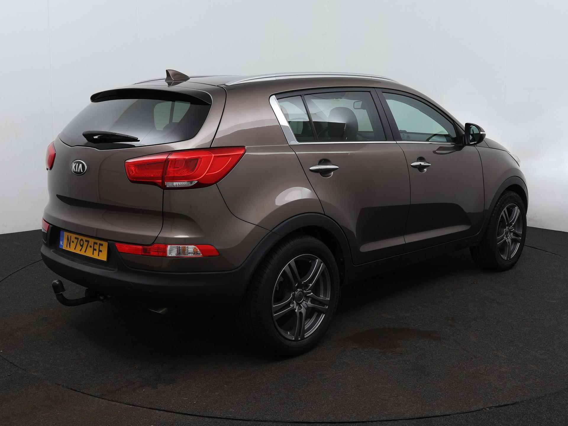 Kia Sportage 2.0 ExecutiveLine | Airco | Climate Control | Navigatie | Bluethooth | Stoelverwarming | Spraakbediening | Parkeerassist | CC | Parkeersensoren | Panoramadak | Camera | Hill Hold Control | Trekhaak - 5/22