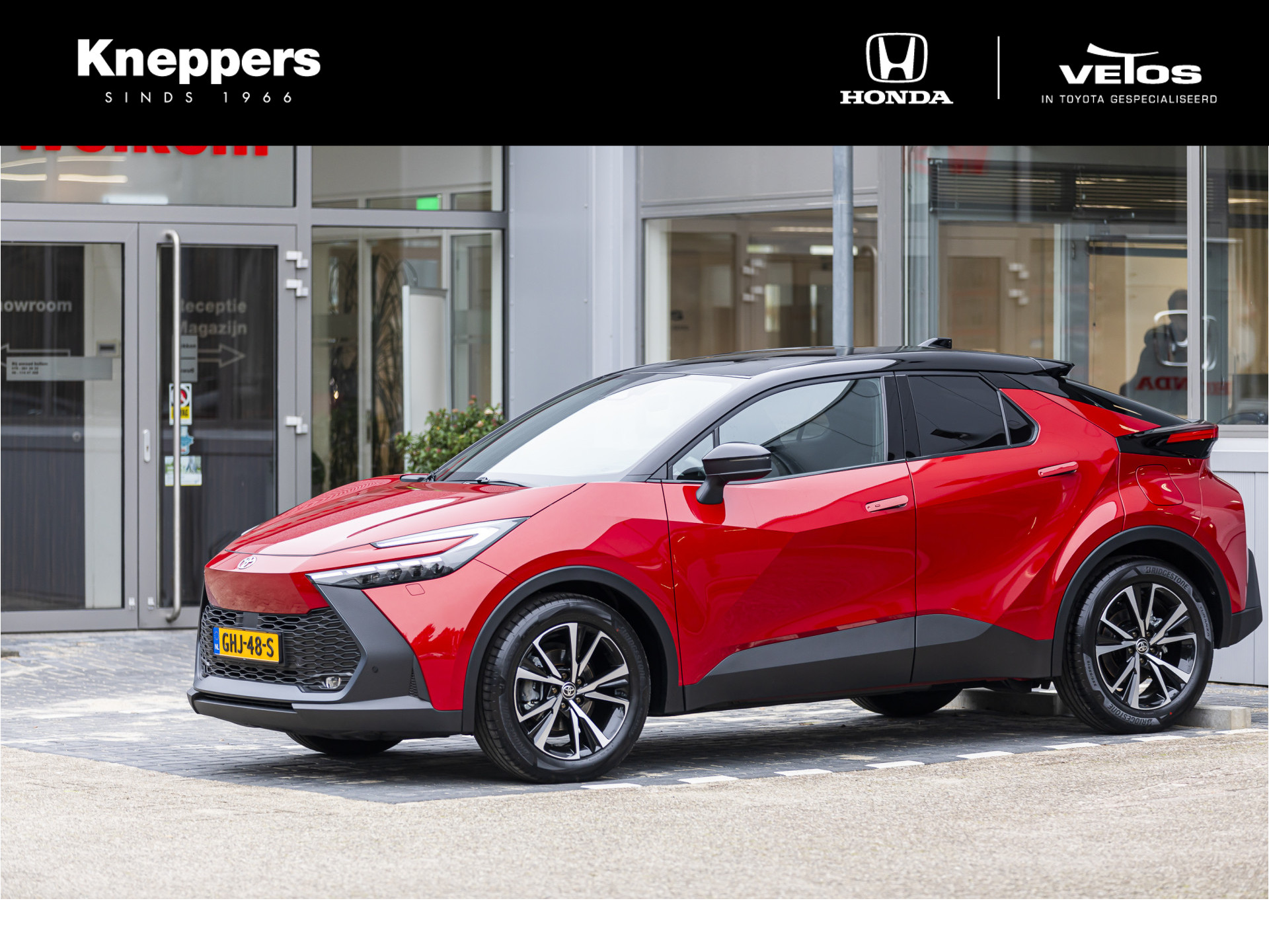 Toyota C-HR 1.8 Hybrid 140 First Edition Dodenhoekdetectie, Navigatie, Parkeersensoren V + A , All-in Rijklaarprijs