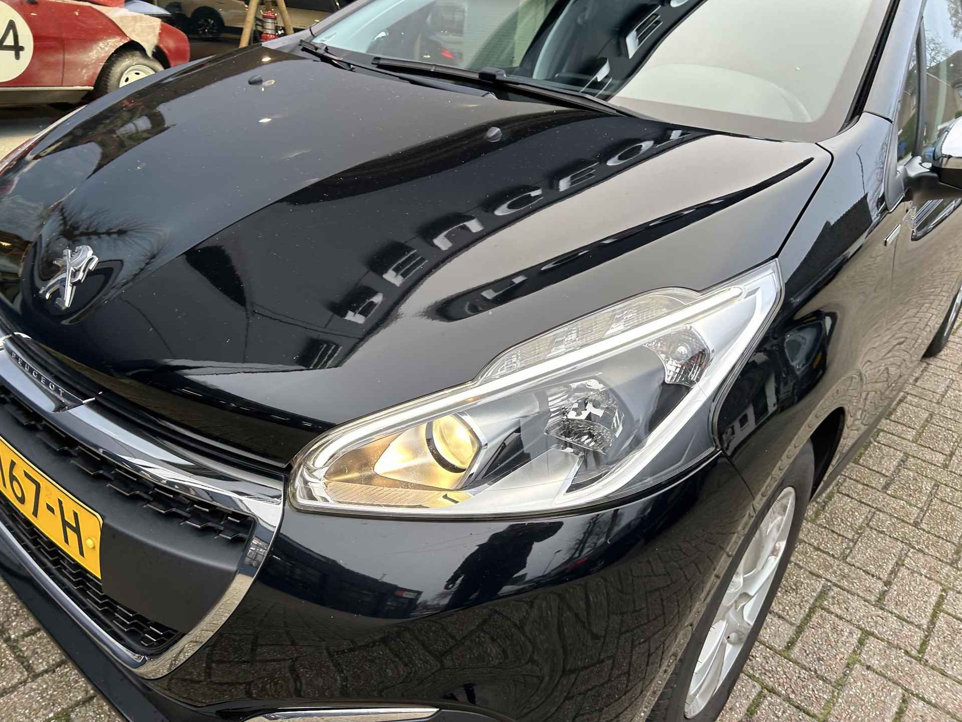 Peugeot 208 1.2 82 PK Urban Soul | All Season banden | Lichtmetaal | Navigatie | Airco | 5 Deurs | Bluetooth | Touchscreen | Cruise Control - 29/38