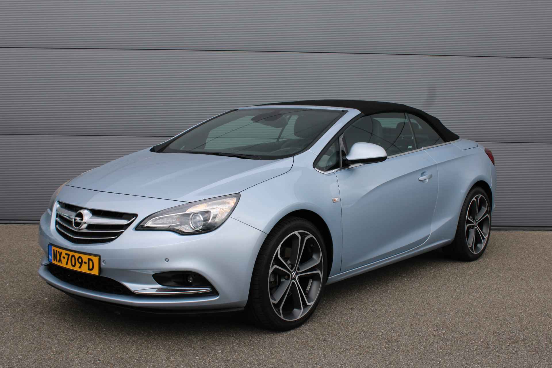 Opel Cascada 1.4 TURBO 140PK INNOVATION+ / NAVI / LEDER / CLIMA / LED / AGR / PDC / 19" LMV / CAMERA / - 2/32