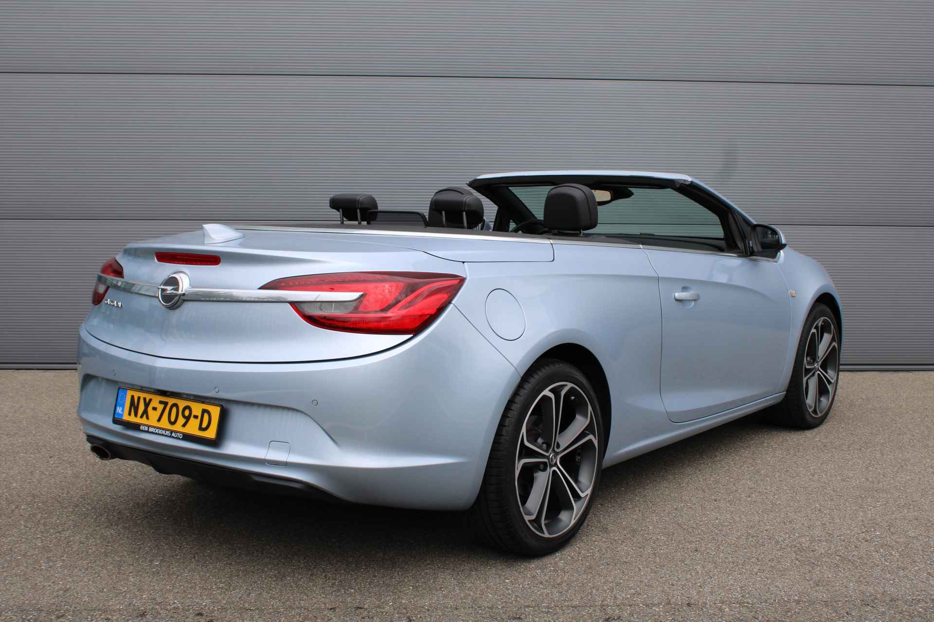 Opel Cascada 1.4 TURBO 140PK INNOVATION+ / NAVI / LEDER / CLIMA / LED / AGR / PDC / 19" LMV / CAMERA / - 7/32