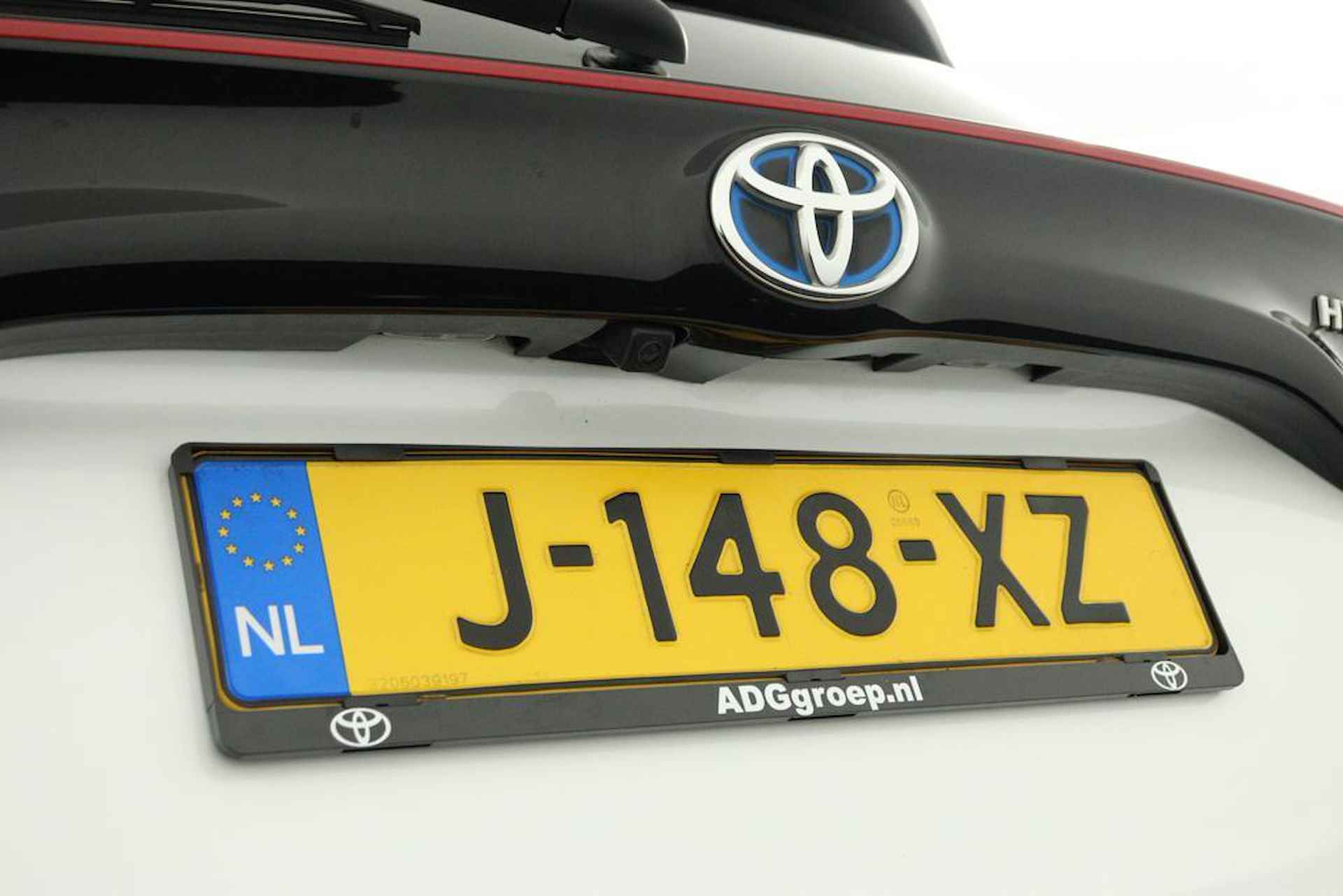 Toyota Yaris 1.5 Hybrid Executive | Parkeersensoren | Navigatie | Apple Carplay/Android Auto | - 37/50