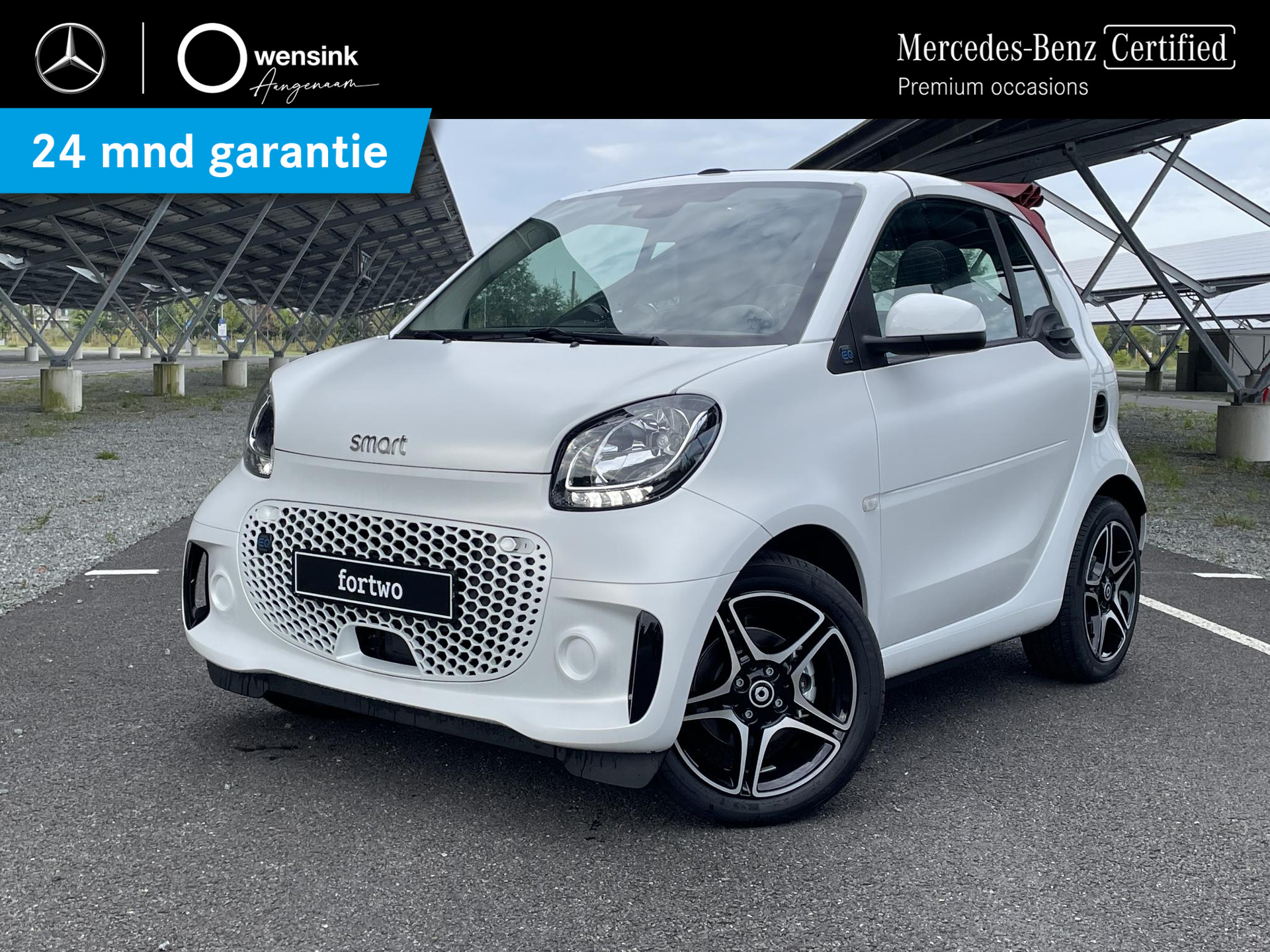 Smart fortwo cabrio EQ Comfort 18 kWh | Winterpakket | Rood dak | Carbon optiek interieur | Auto klimaat | Apple carplay/Android auto |