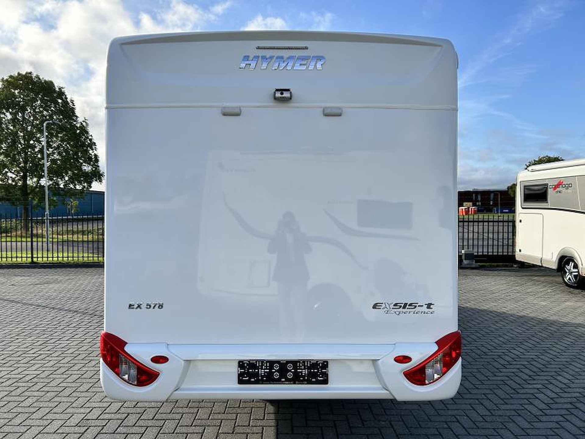 Hymer Exsis-T 578 automaat/enkele-bedden - 24/24