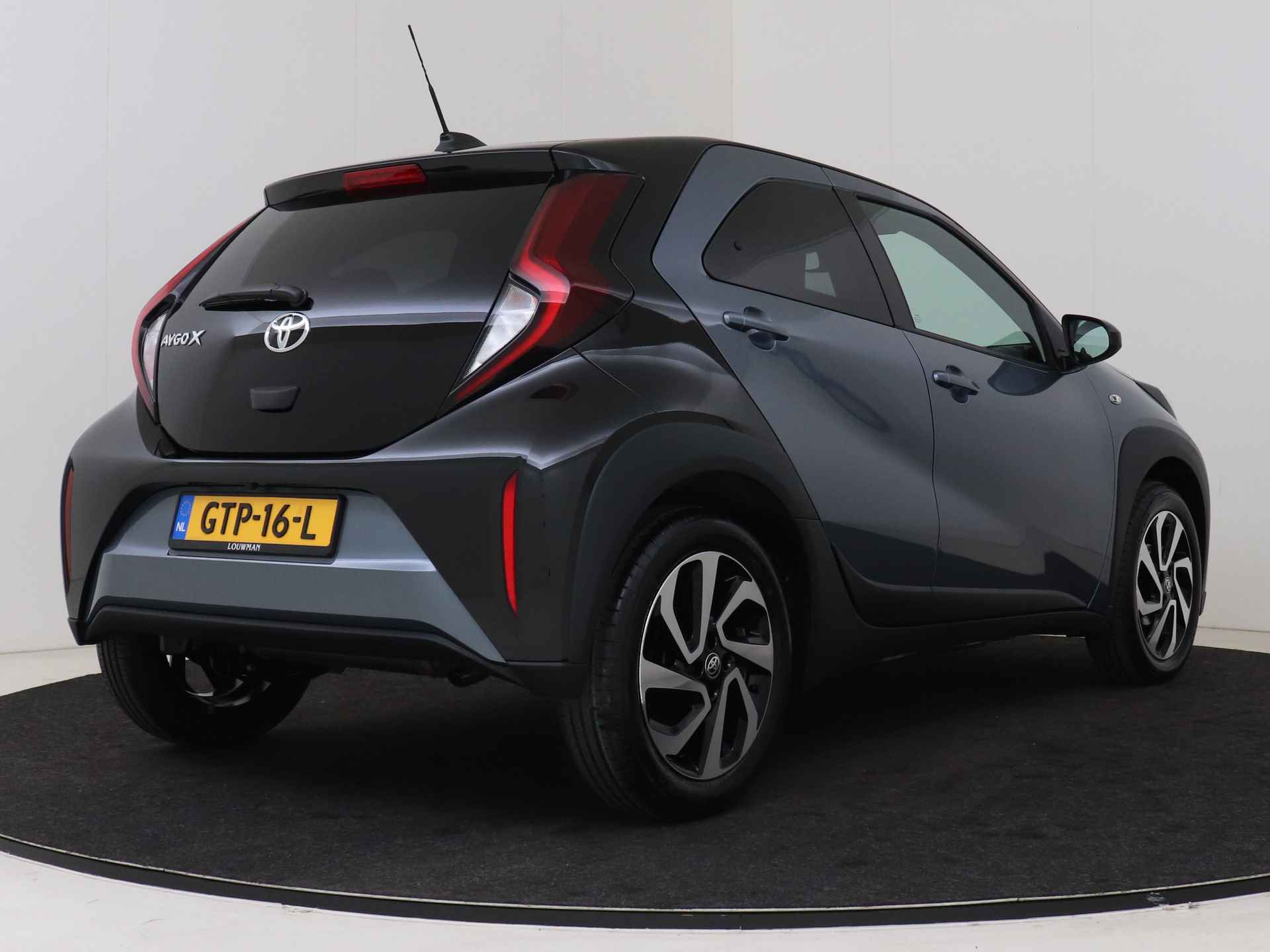 Toyota Aygo X 1.0 VVT-i MT Pulse DEMO - 3/39