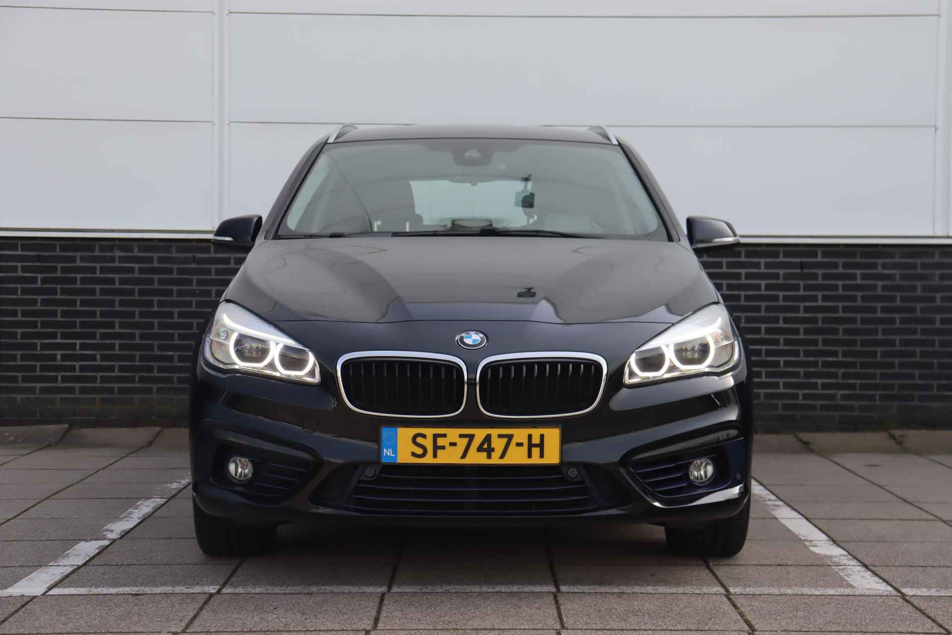 BMW 2-serie Active Tourer 218i Corporate Lease High Executive * Head Up * Leder * Camera * - 2/50