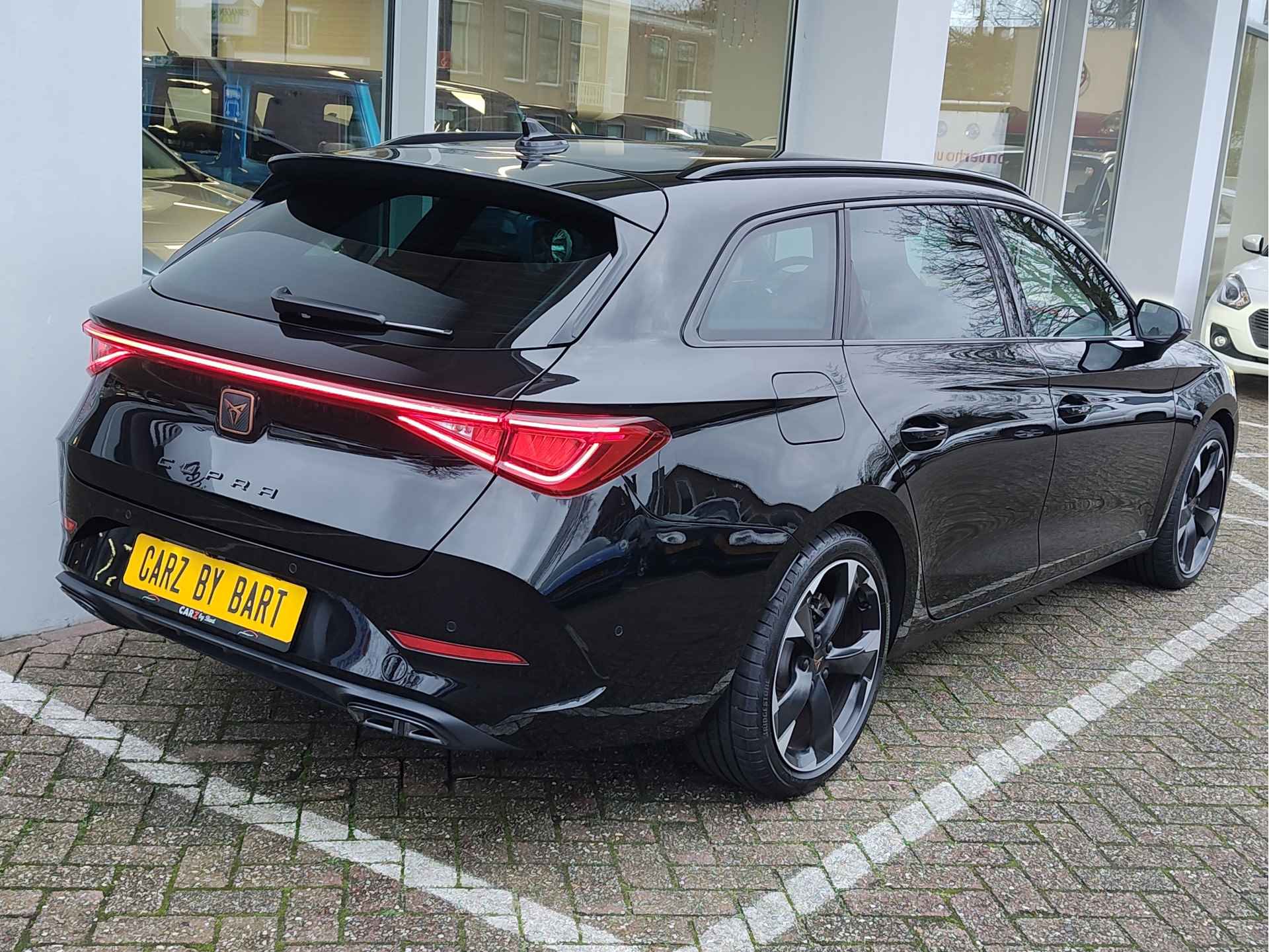 CUPRA Leon Sportstourer 1.5 e-TSI BUSINESS DSG Virtual Cockpit | Dodehoek | Keyless | Elek. Stoelen - 6/39