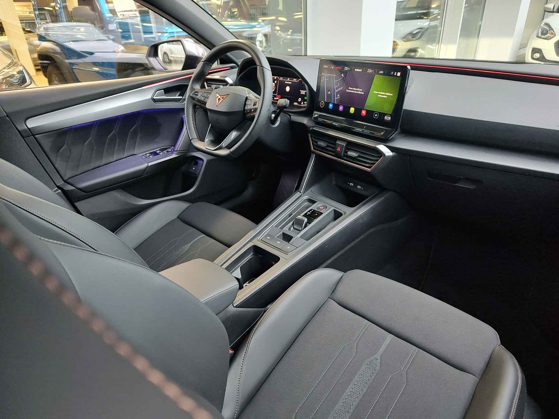 CUPRA Leon Sportstourer 1.5 e-TSI BUSINESS DSG Virtual Cockpit | Dodehoek | Keyless | Elek. Stoelen - 10/39