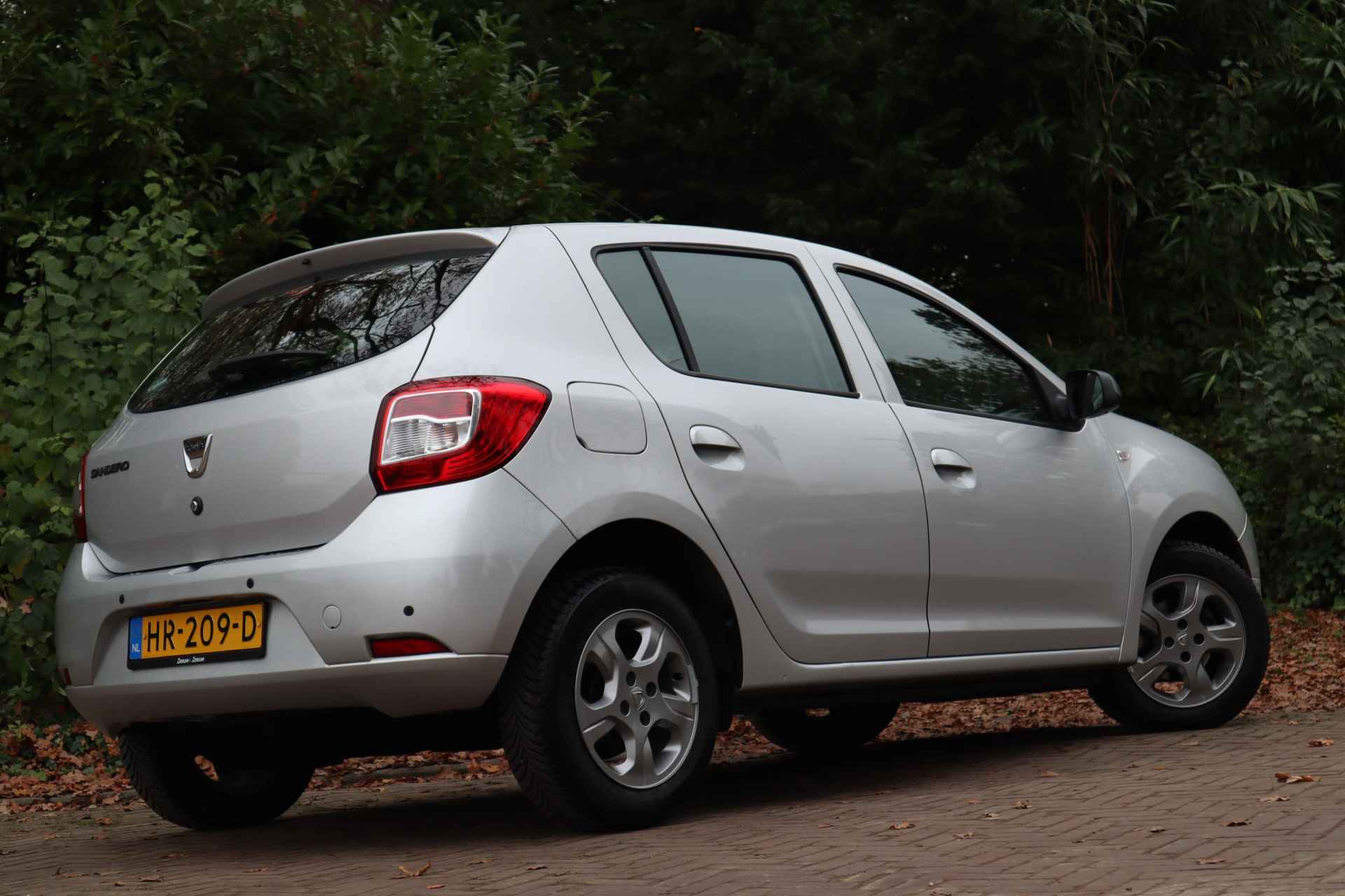 Dacia Sandero 0.9 TCe 10th Anniversary | Cruise control | Parkeersensoren | - 4/19