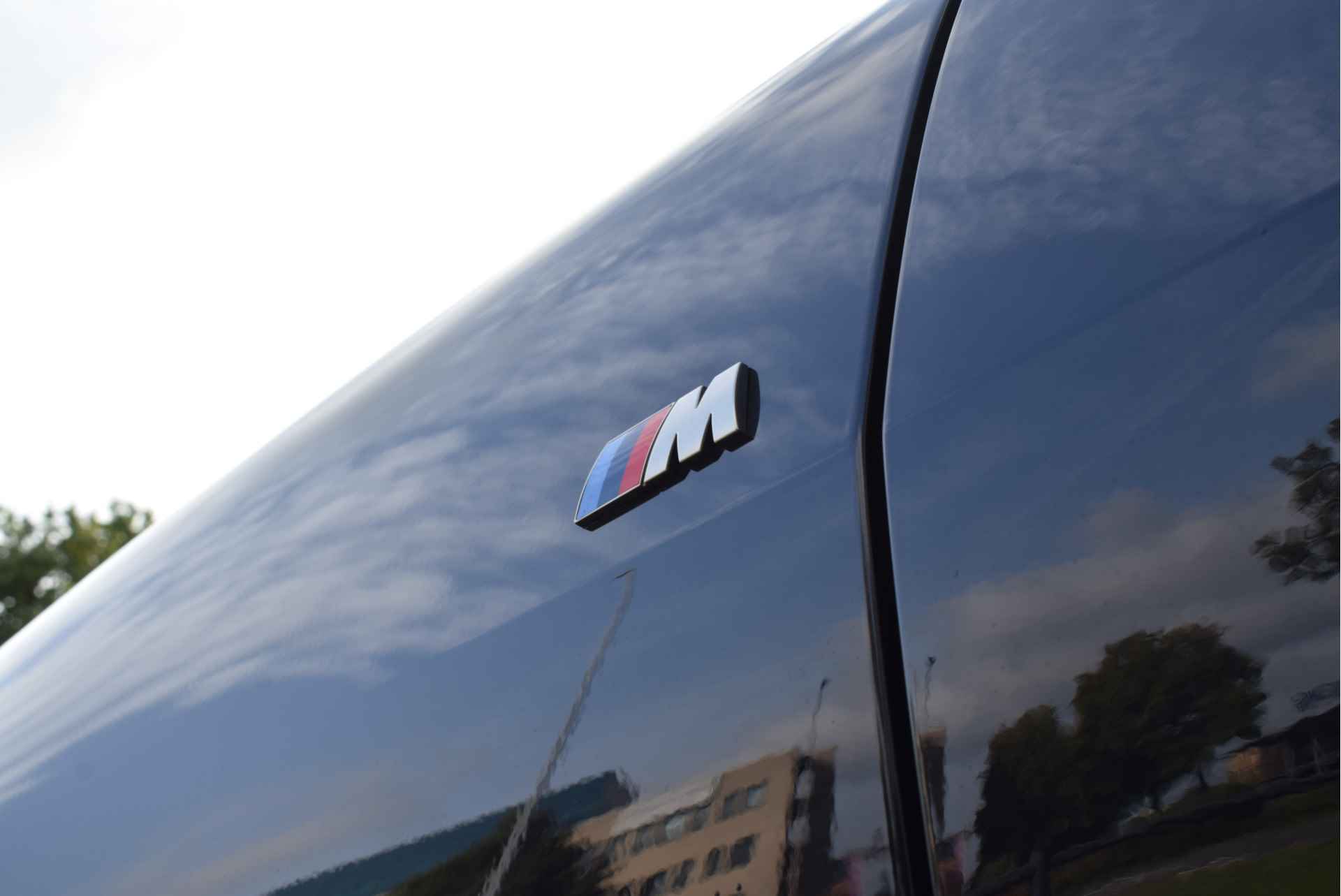 BMW i4 M50 High Executive 80 kWh / BMW M 50 Jahre uitvoering / Schuif-kanteldak / Adaptief M Onderstel / Laserlight / M Sportstoelen / Harman Kardon - 14/36