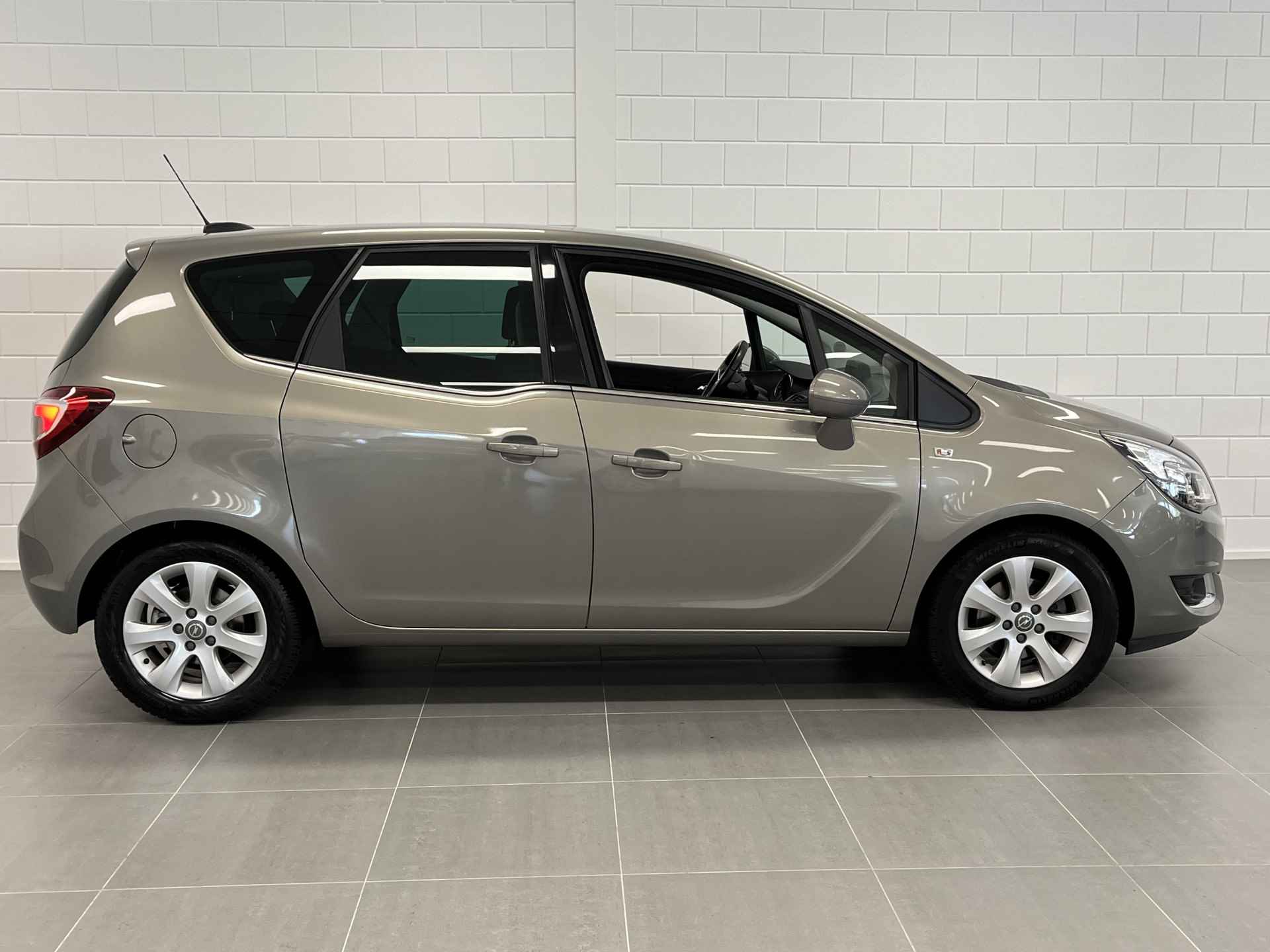 Opel Meriva 1.4 Turbo Blitz TREKHAAK | NAVIGATIE | LEDEREN BEKLEDING | ALL SEASON BANDEN | KEURIGE AUTO! - 8/50