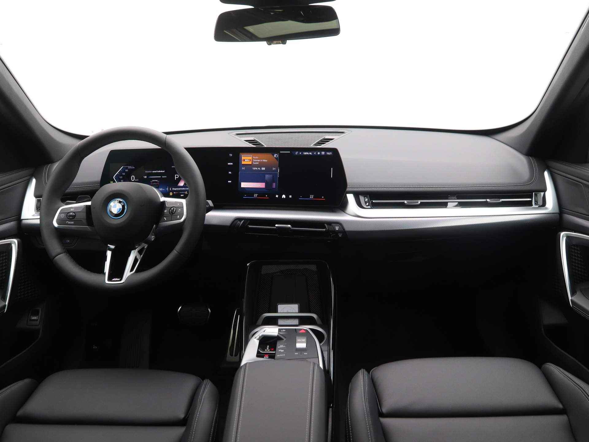 BMW iX1 xDrive30 67 kWh - 13/22