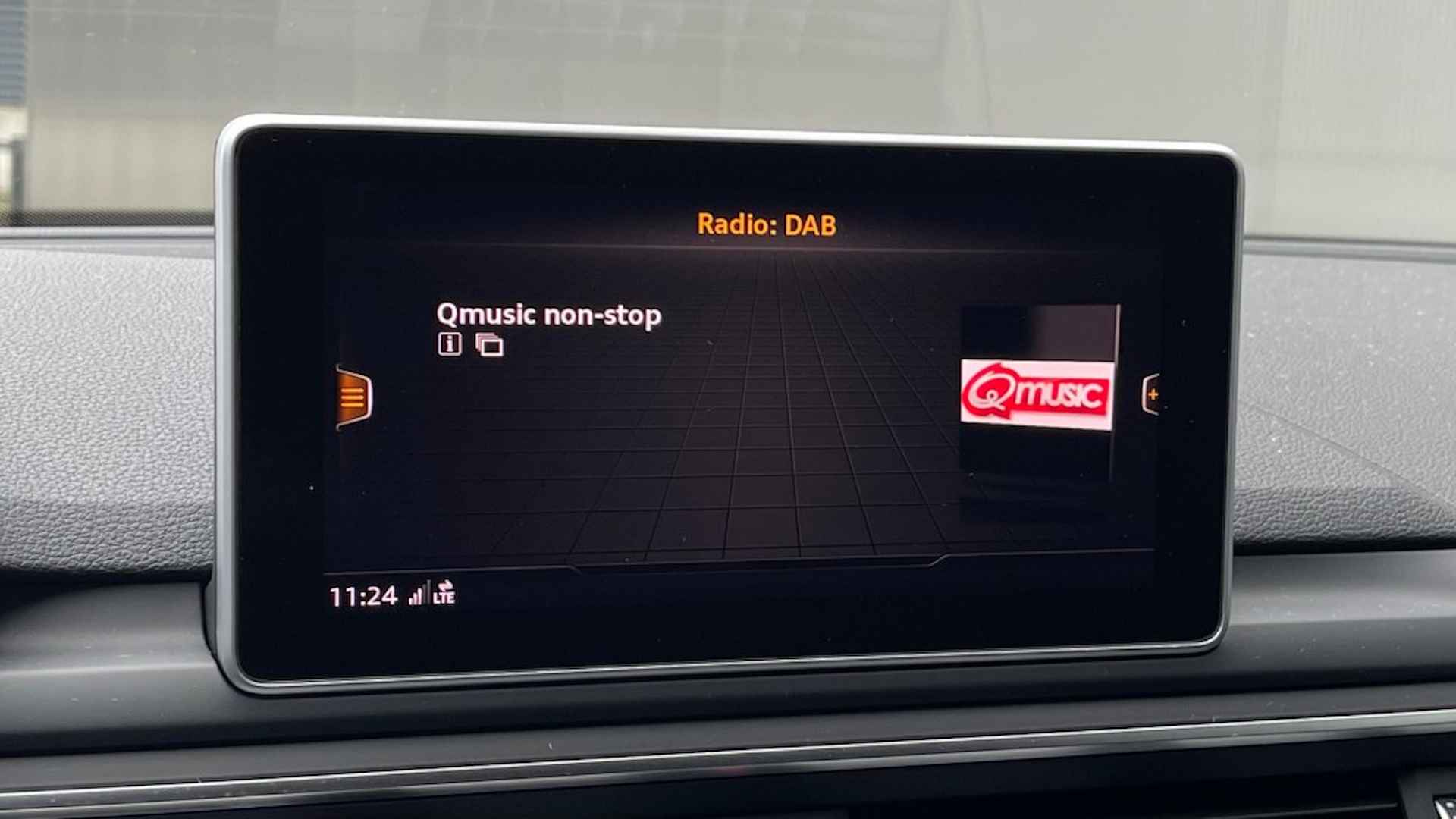 AUDI A4 2.0T 252Pk Quattro MHEV Design ProLine + Trekhaak Carplay 360 Ca - 17/35