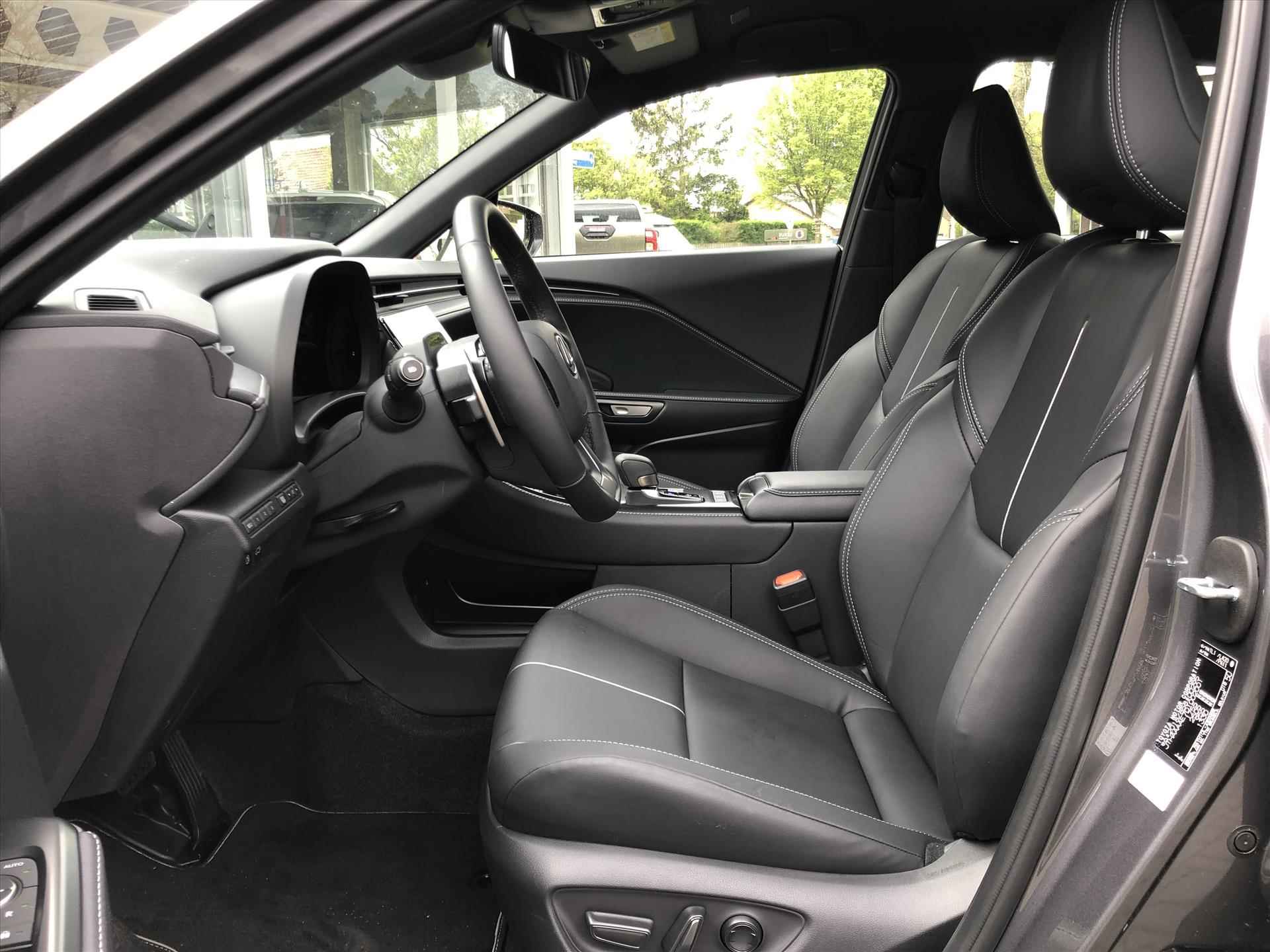 Lexus Lbx 1.5 Hybrid Relax Advanced Pack | Mark Levinson, Head up display, 360 Camera, Leer, Dodehoekherkenning, Parkeersensoren - 20/46