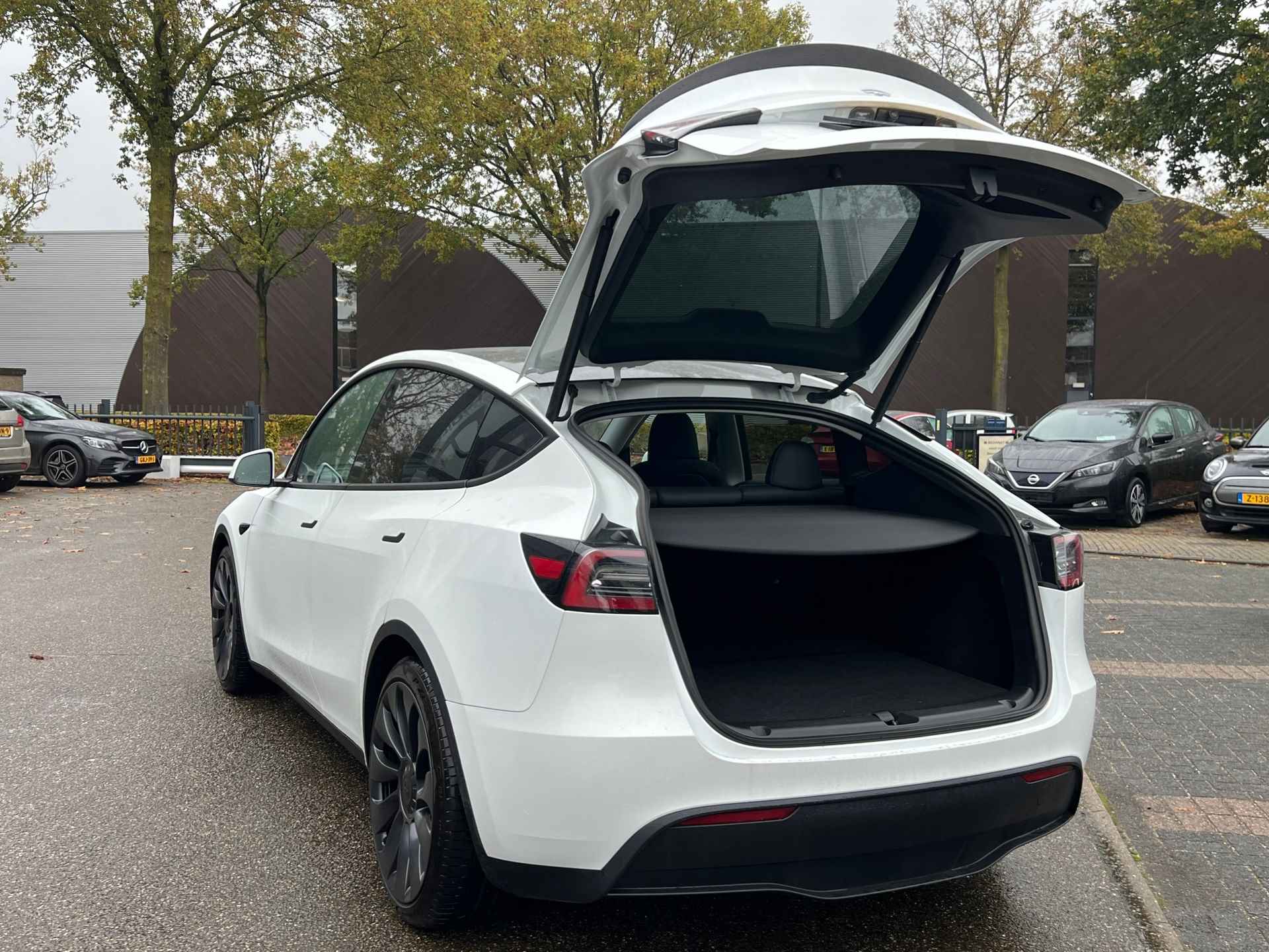 Tesla Model Y Performance AWD 75 kWh | ORIG. NL. NAP KM. | RESTERENDE FABR. GARANTIE | - 10/22