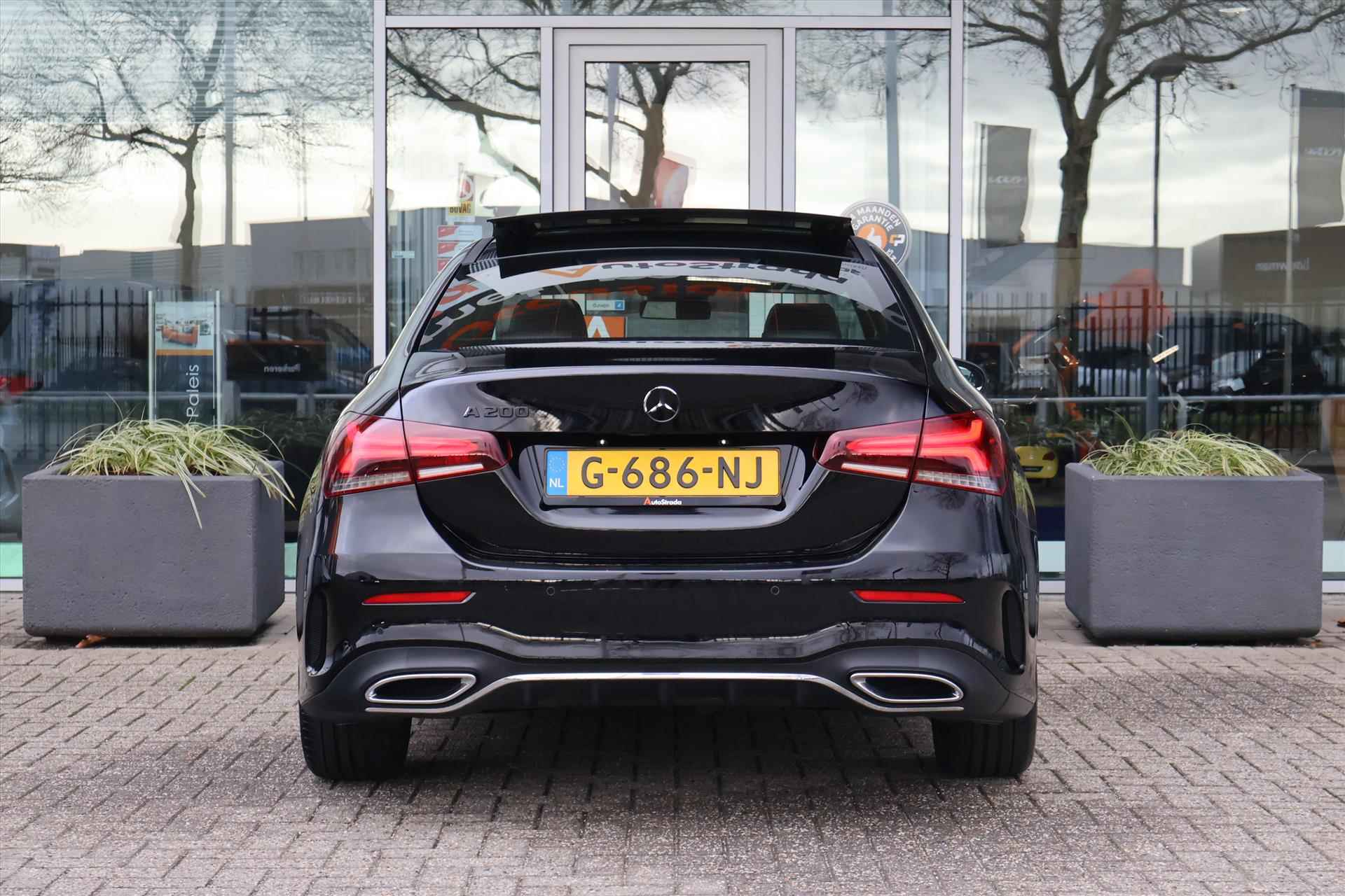 Mercedes A-Klasse Limousine A 200 AMG-Line 163pk 7G-DCT | Camera | LED | Navi | Pano | Carplay - 14/40