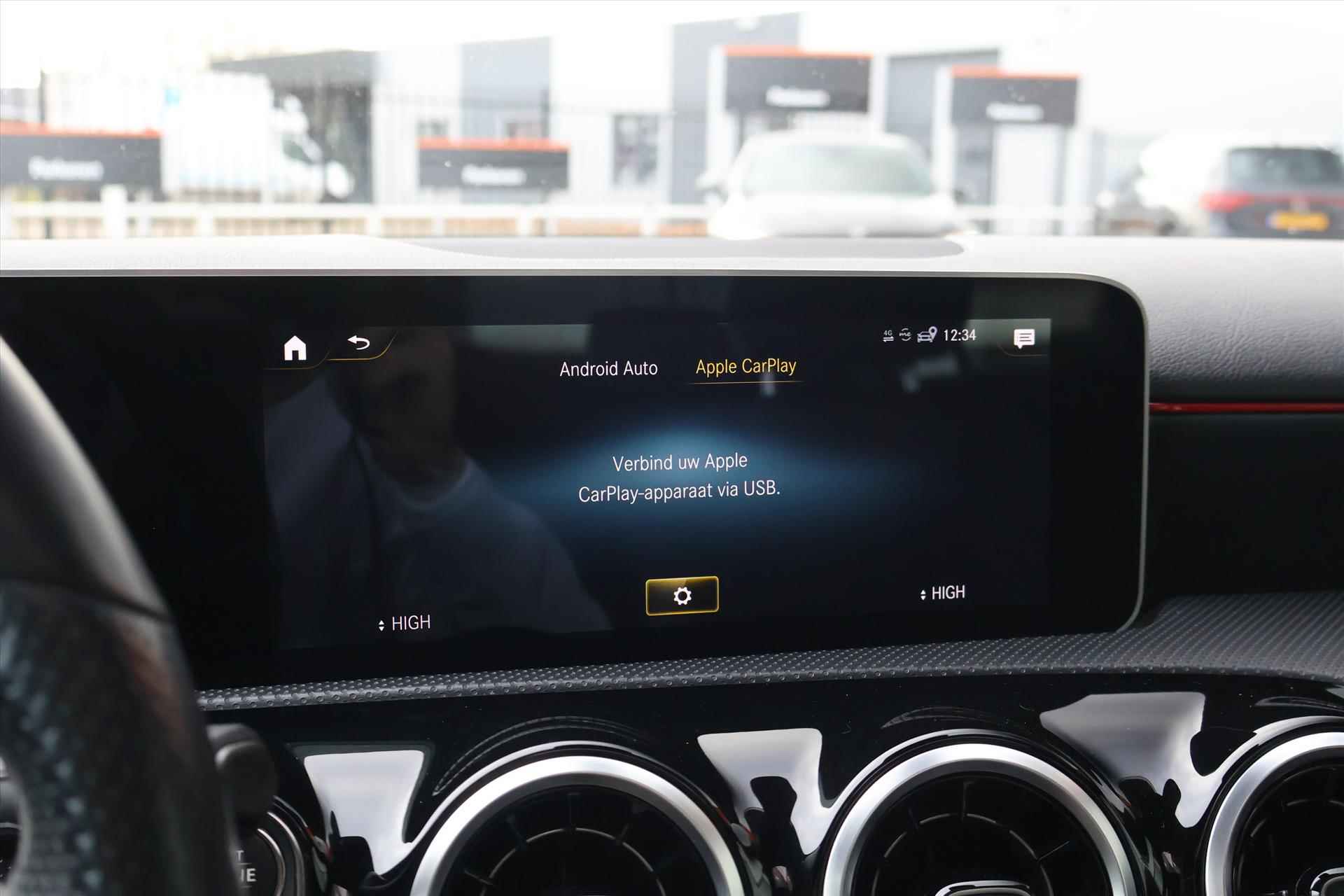 Mercedes A-Klasse Limousine A 200 AMG-Line 163pk 7G-DCT | Camera | LED | Navi | Pano | Carplay - 29/40