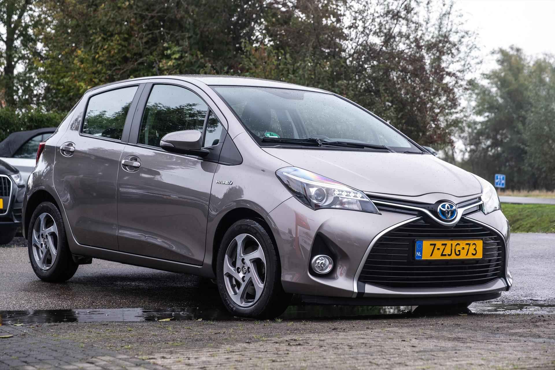 TOYOTA Yaris 1.5 Full Hybride 5 DEURS Automaat rijklaar bovag-garantie - 9/28