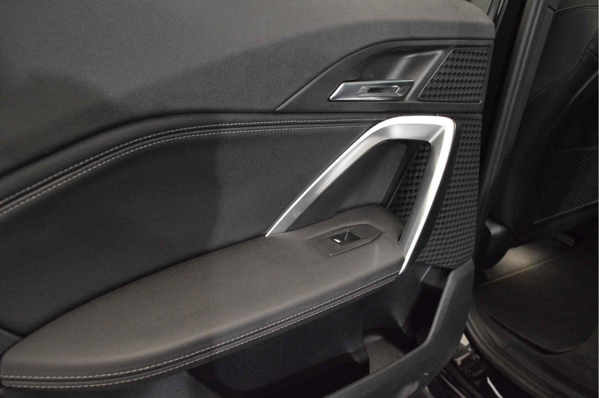 BMW X1 xDrive30e M Sport Automaat / Adaptieve LED / Sportstoelen / Adaptief M Onderstel / Comfort Access / Widescreen Display / Parking Assistant - 8/21