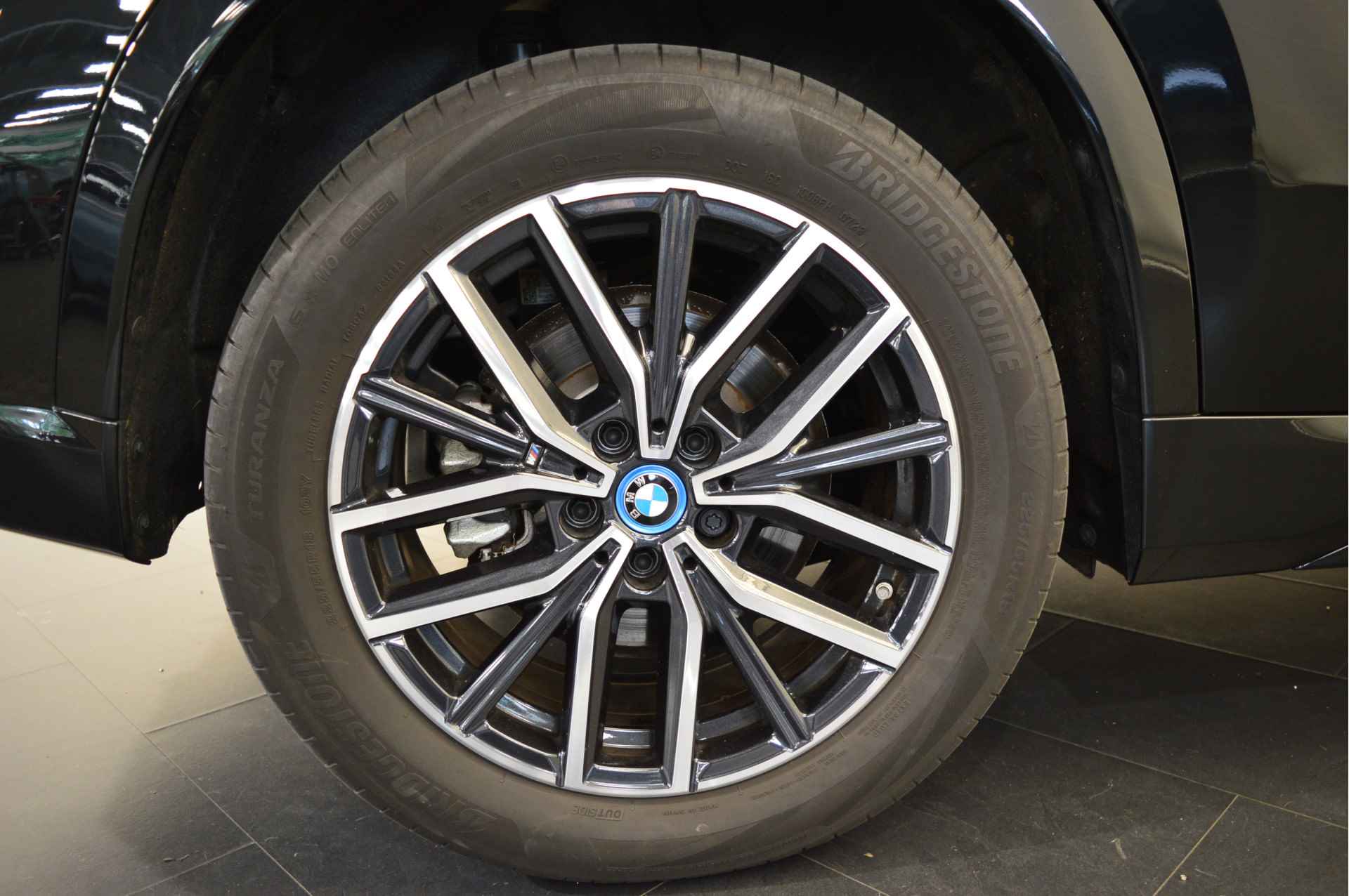 BMW X1 xDrive30e M Sport Automaat / Adaptieve LED / Sportstoelen / Adaptief M Onderstel / Comfort Access / Widescreen Display / Parking Assistant - 21/21