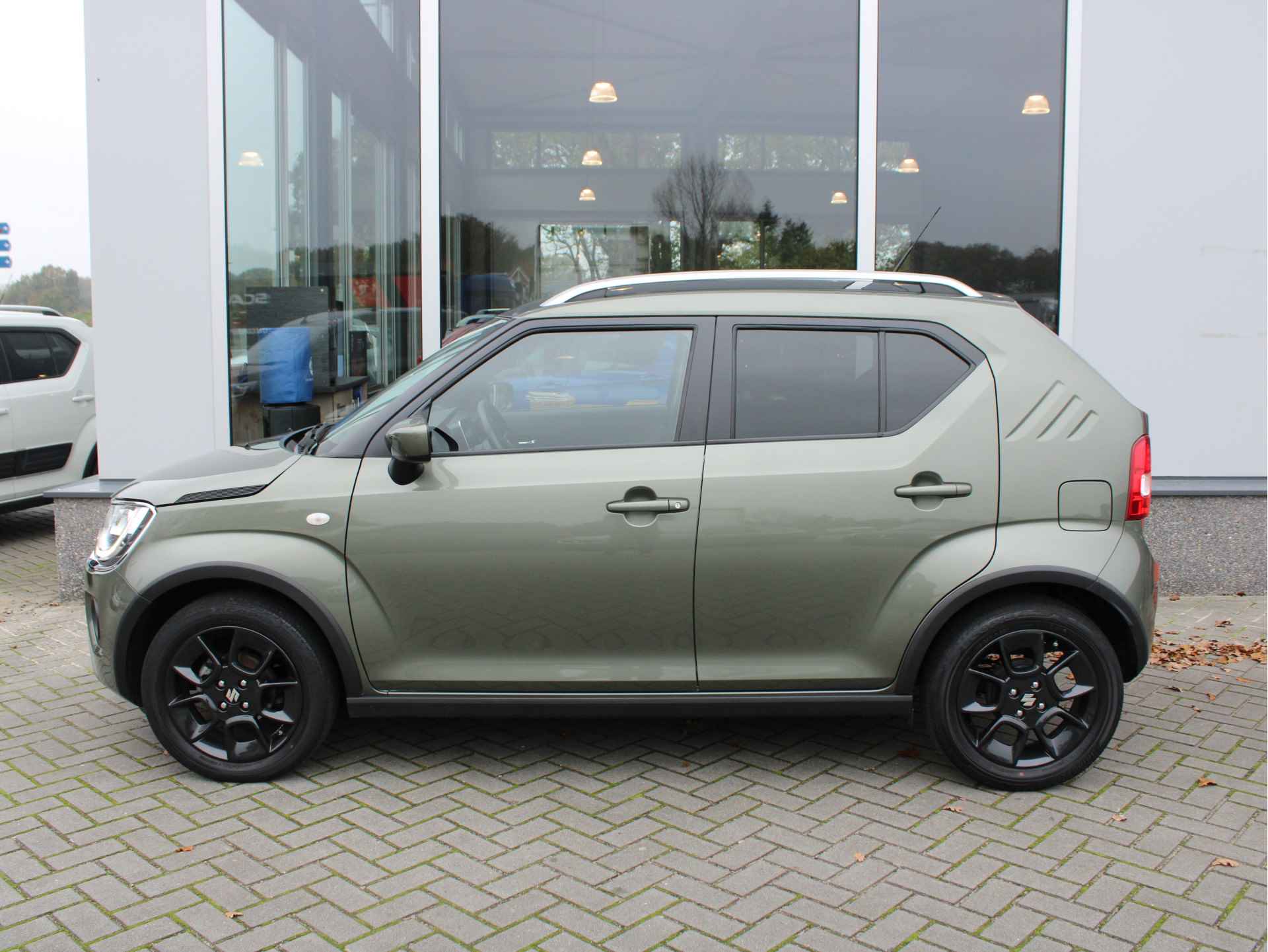 Suzuki Ignis 1.2 Smart Hybrid Select Volautomaat Multimedia systeem, Airconditioning, Parkeercamera, Lichtmetalen velgen, Fabrieksgarantie - 3/22