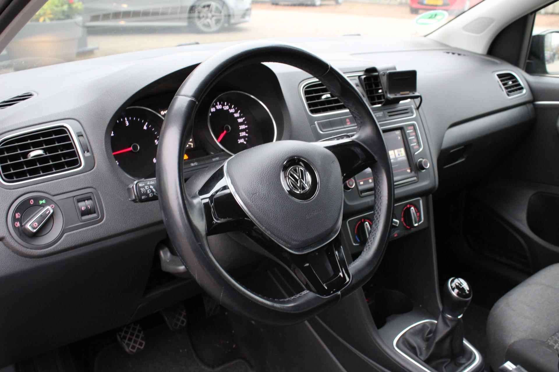 Volkswagen Polo 1.4 TDI Comfortline 5 Drs Airco NL Auto - 7/16