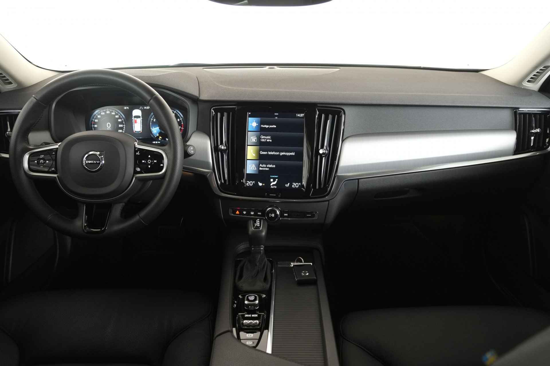 Volvo V90 2.0 T5 Momentum 251pk / LED / Leder / Carplay / Pilot assist / Automaat - 31/33