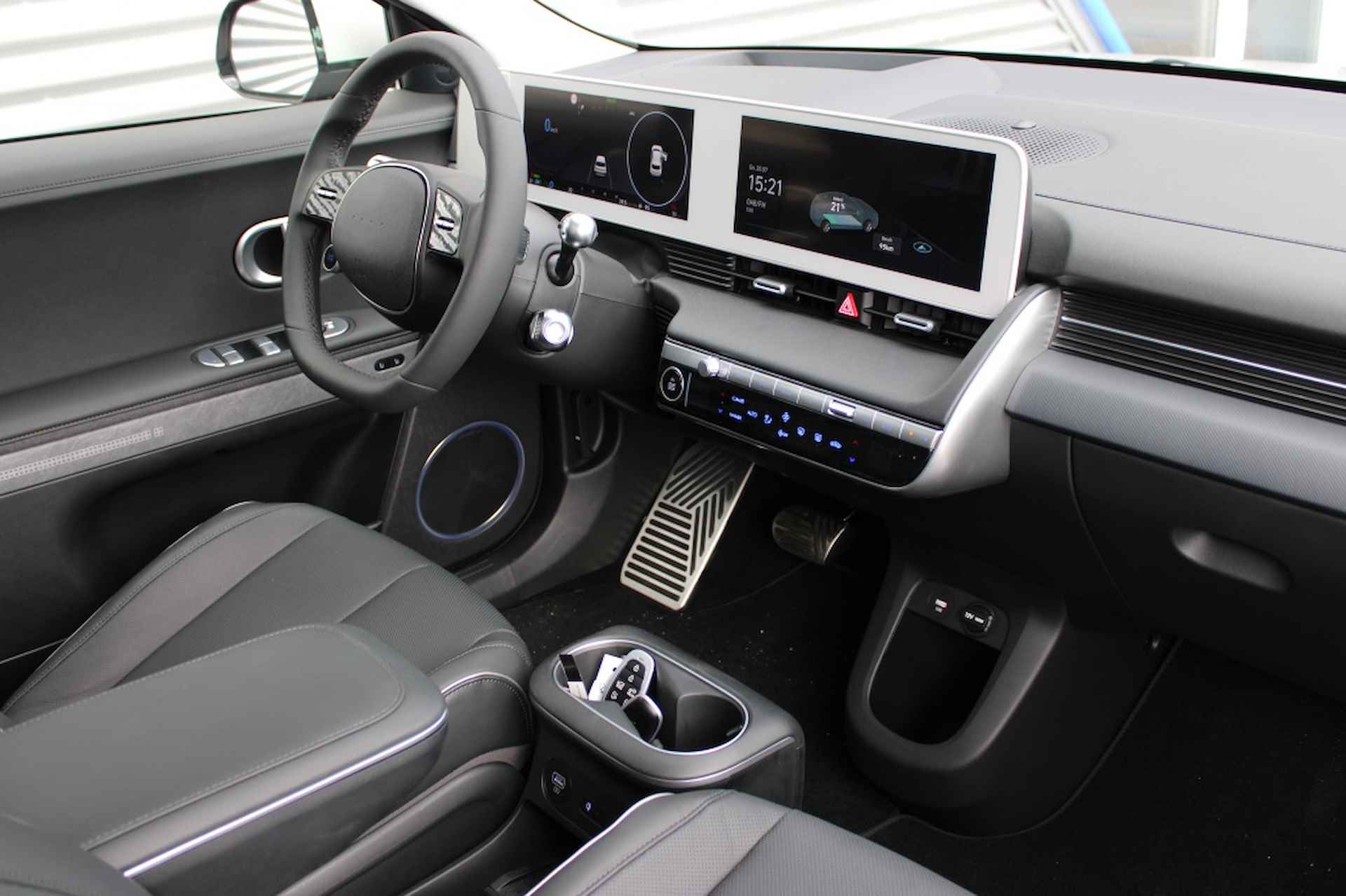 Hyundai IONIQ 5 77 kWh RWD Lounge + Panoramadak. DIRECT LEVERBAAR! - 8/36