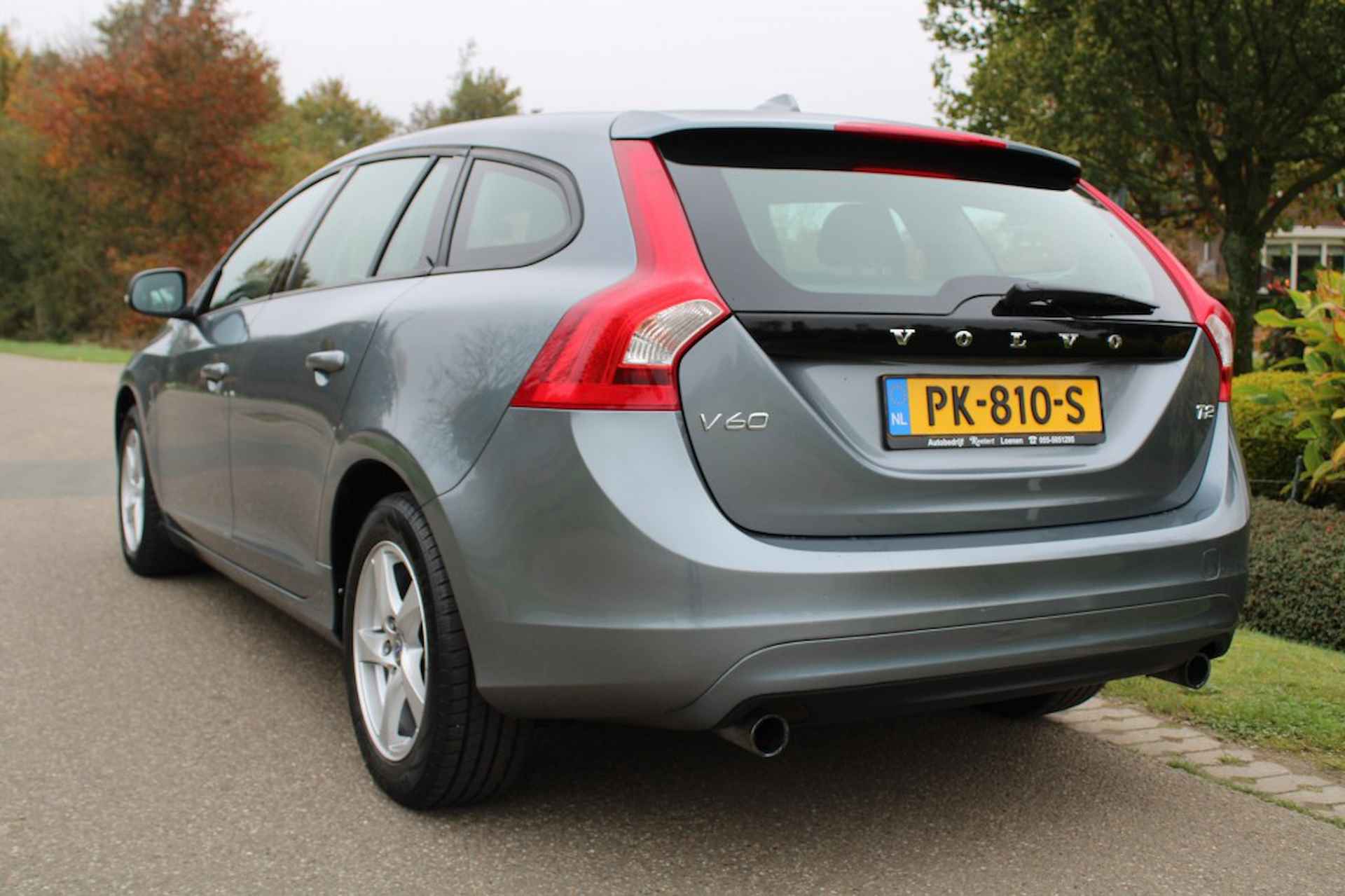 VOLVO V60 1.5 T2 122pk Nordic automaat ECC/cruise/TomTom navi - 2/33