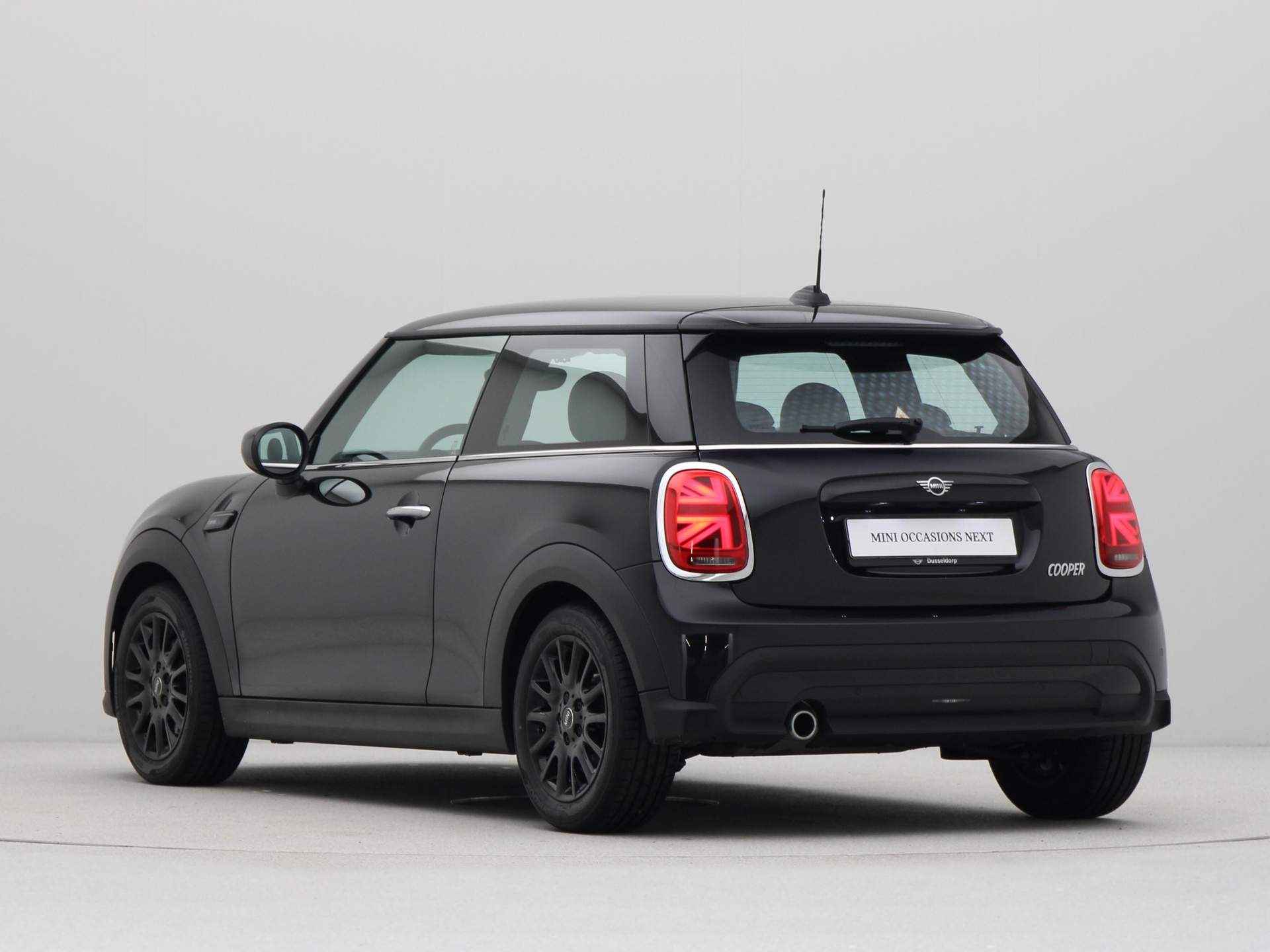 MINI 3-deurs Cooper Camden Edition Aut. - 12/22