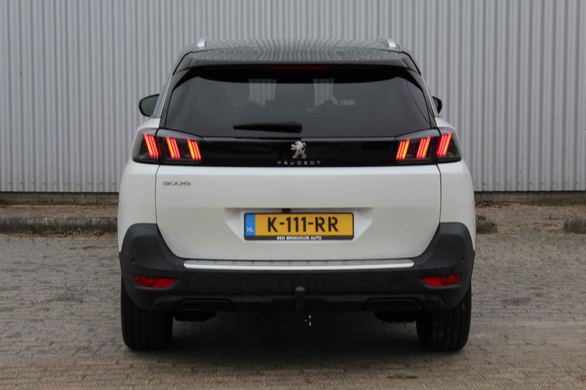 Peugeot 5008 1.2 PureTech Allure 130pk | Dealer onderhouden! | 7 persoons | Facelift model | Achteruitrij camera | Trekhaak | Navi | - 4/27