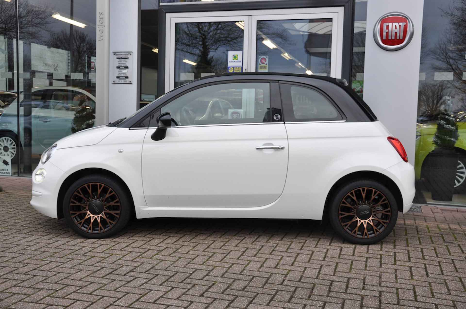 Fiat 500 Cabrio 120th Ann. 0.9 TwinAir T 120TH - 2/20