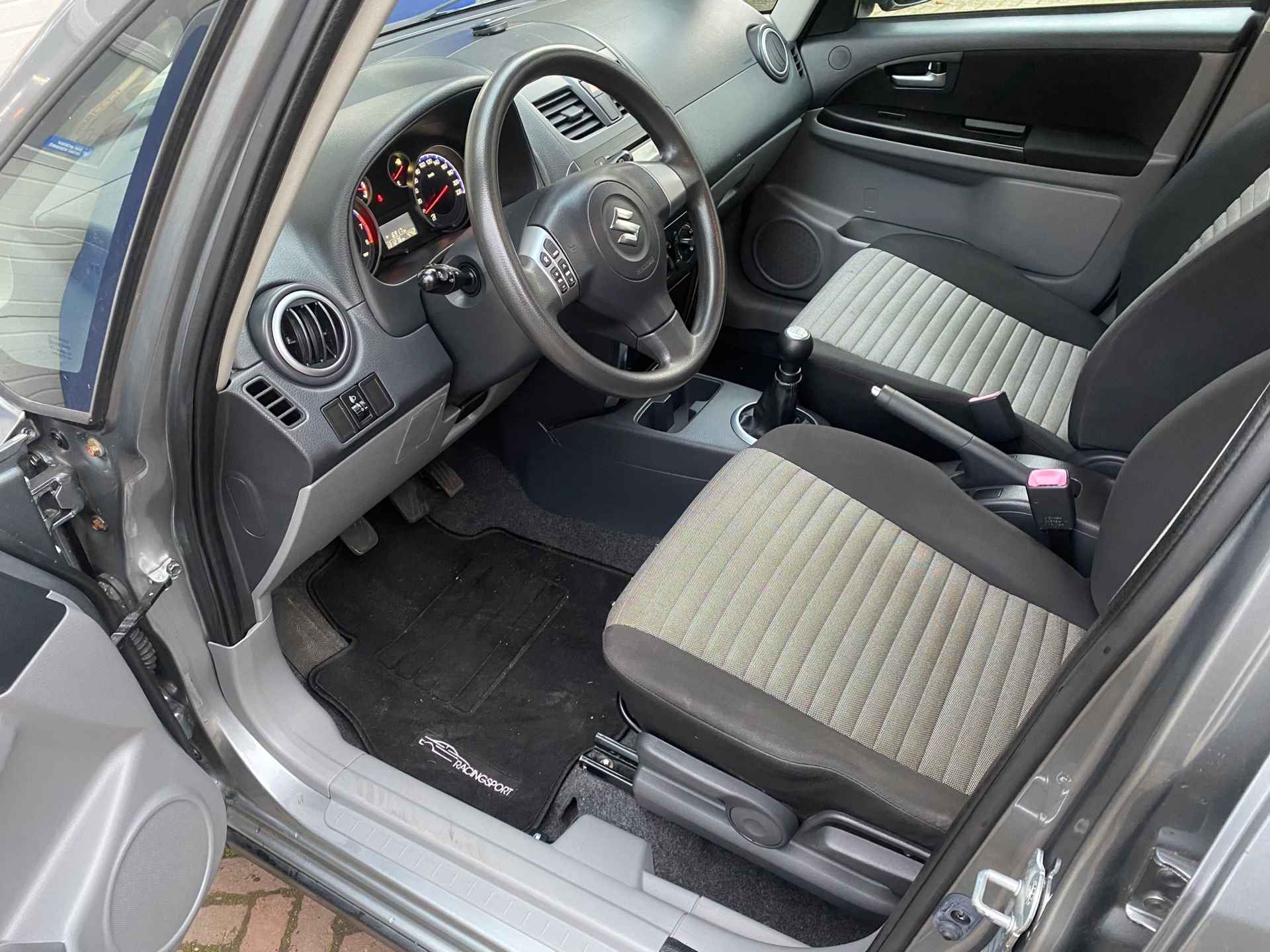 Suzuki SX4 1.6 Shogun - 8/17