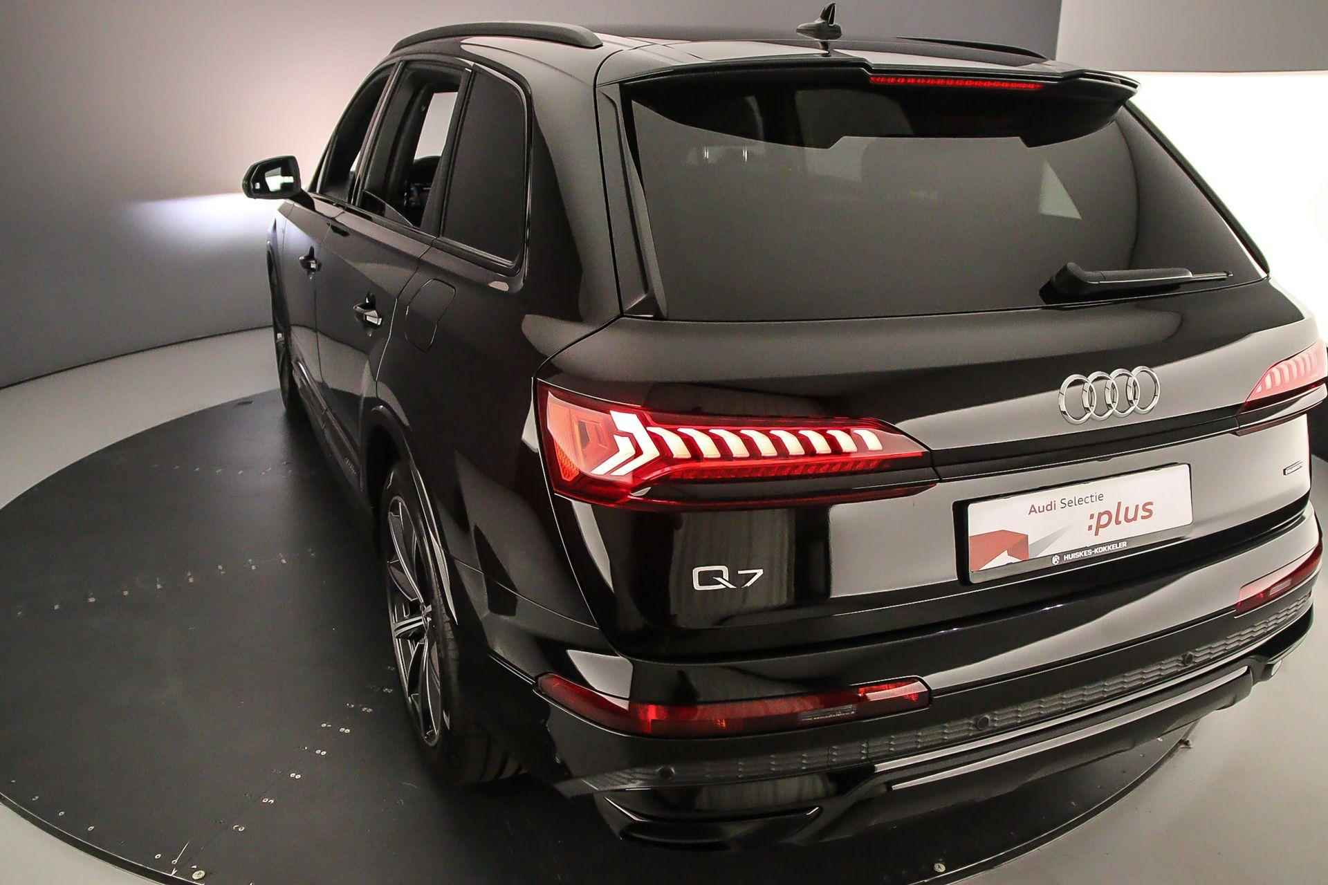 Audi Q7 55 TFSI e quattro Pro Line S 381pk | Tourpakket | B&O | Head-up | Trekhaak | Matrix-LED | Keyless | 21-inch | Rondomzicht | - 44/58