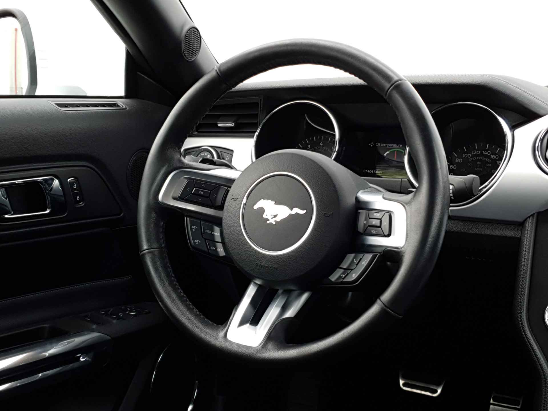 Ford Mustang Convertible 5.0 V8 GT | Compleet! | Dealeronderhouden | Uniek! | Alarmsysteem | Custom Pack - 18/48