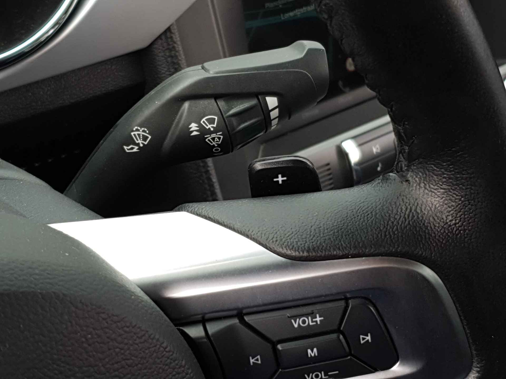 Ford Mustang Convertible 5.0 V8 GT | Compleet! | Dealeronderhouden | Uniek! | Alarmsysteem | Custom Pack - 22/48